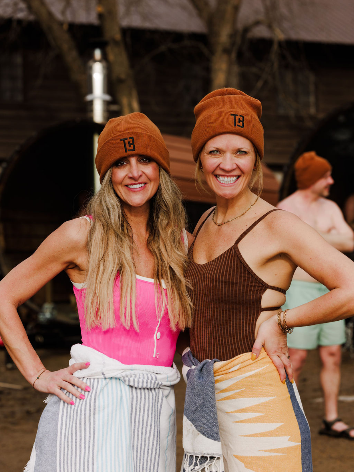 Sauna-Camp-Curious-Builder (12).png