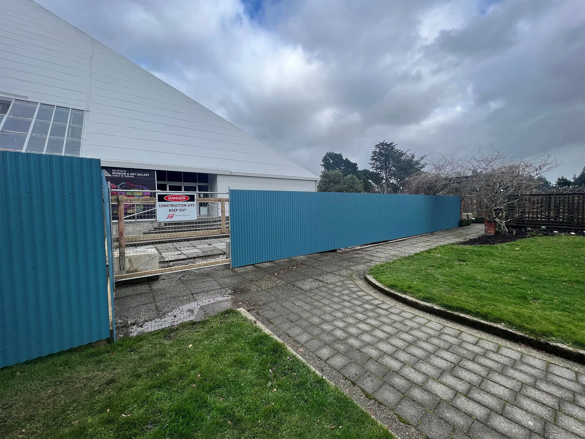 Fencing has started going up around the site of the museum in preparation for it to become a work site at the beginning of August.