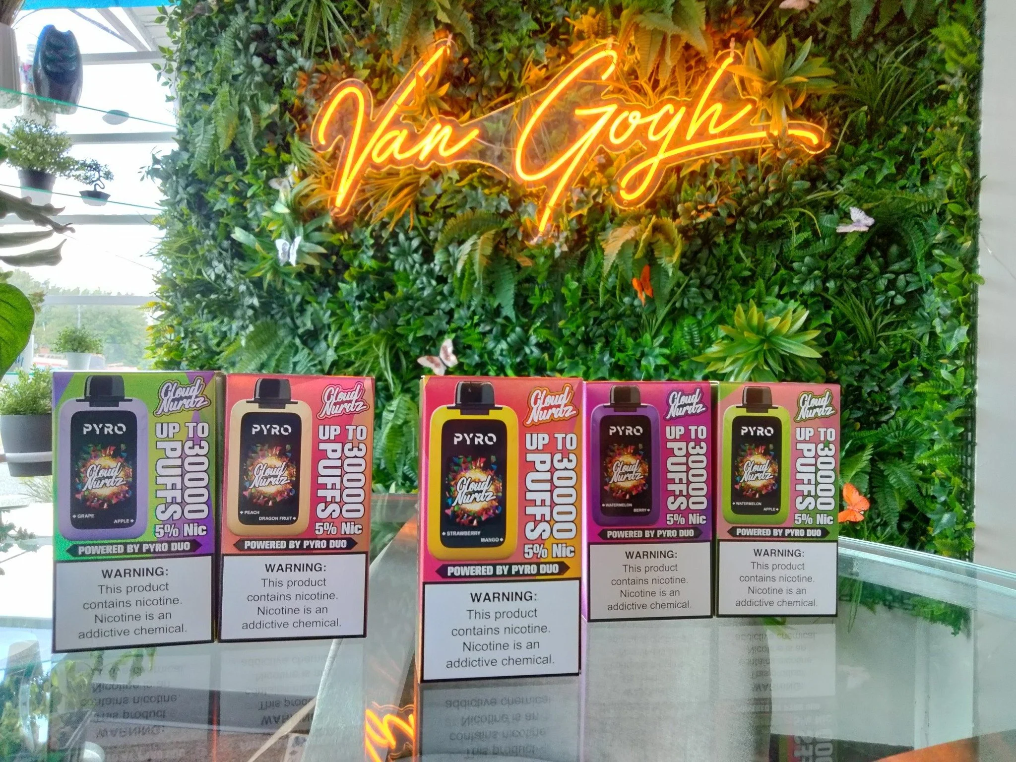 New!!!!! Cloud Nerdz Disposable vapes!!
Comes with two switching flavors
30000 puffs
$25βΌοΈβΌοΈ
Flavors:
Watermelon - Apple ππ
Peach - Blue Razzπ«
Watermelon - Berry
Grape - Apple π
Sour Watermelon - Strawberry π
Cherry - Apple π
Peach - Drago