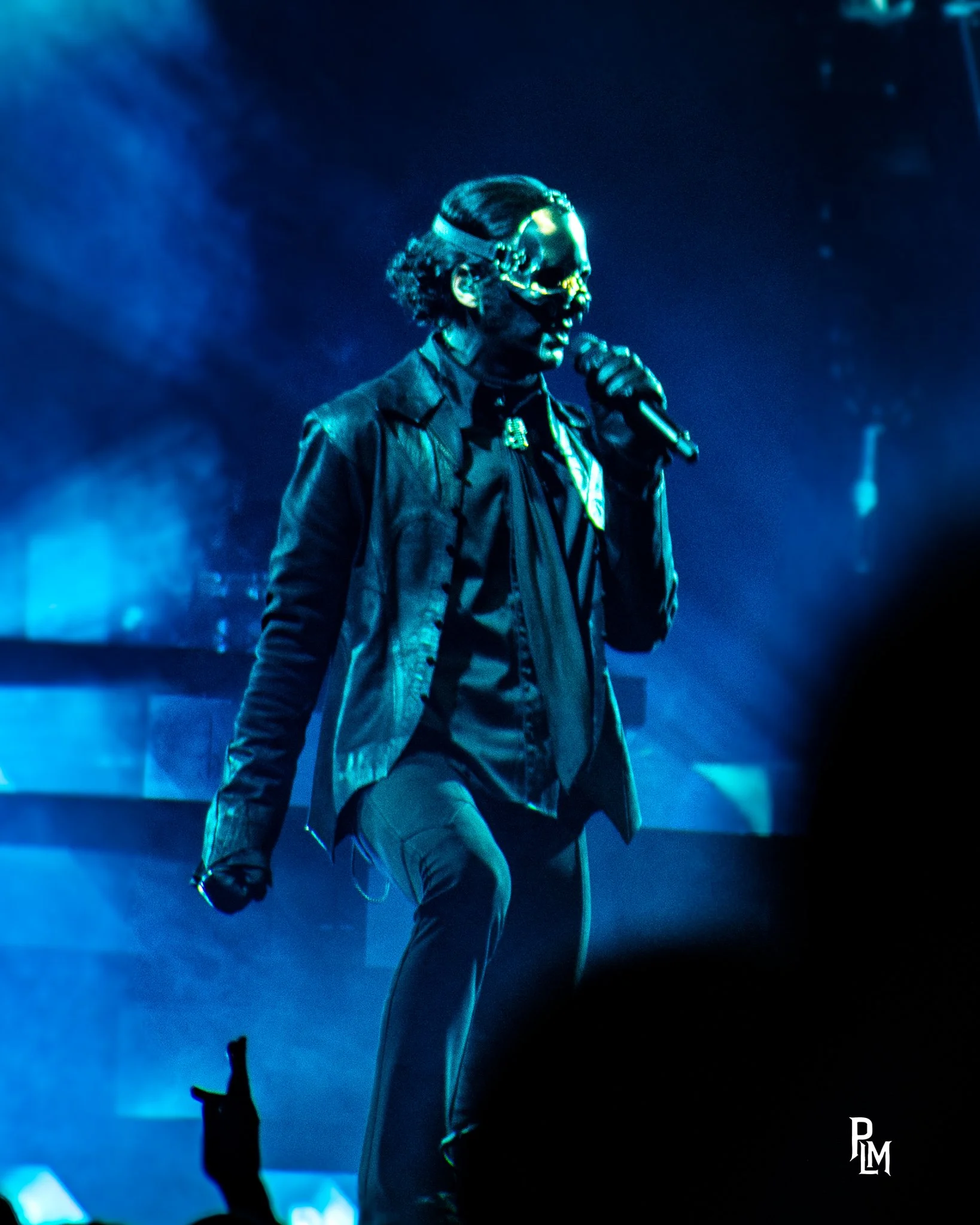 ghost moda 2.17-01.jpg