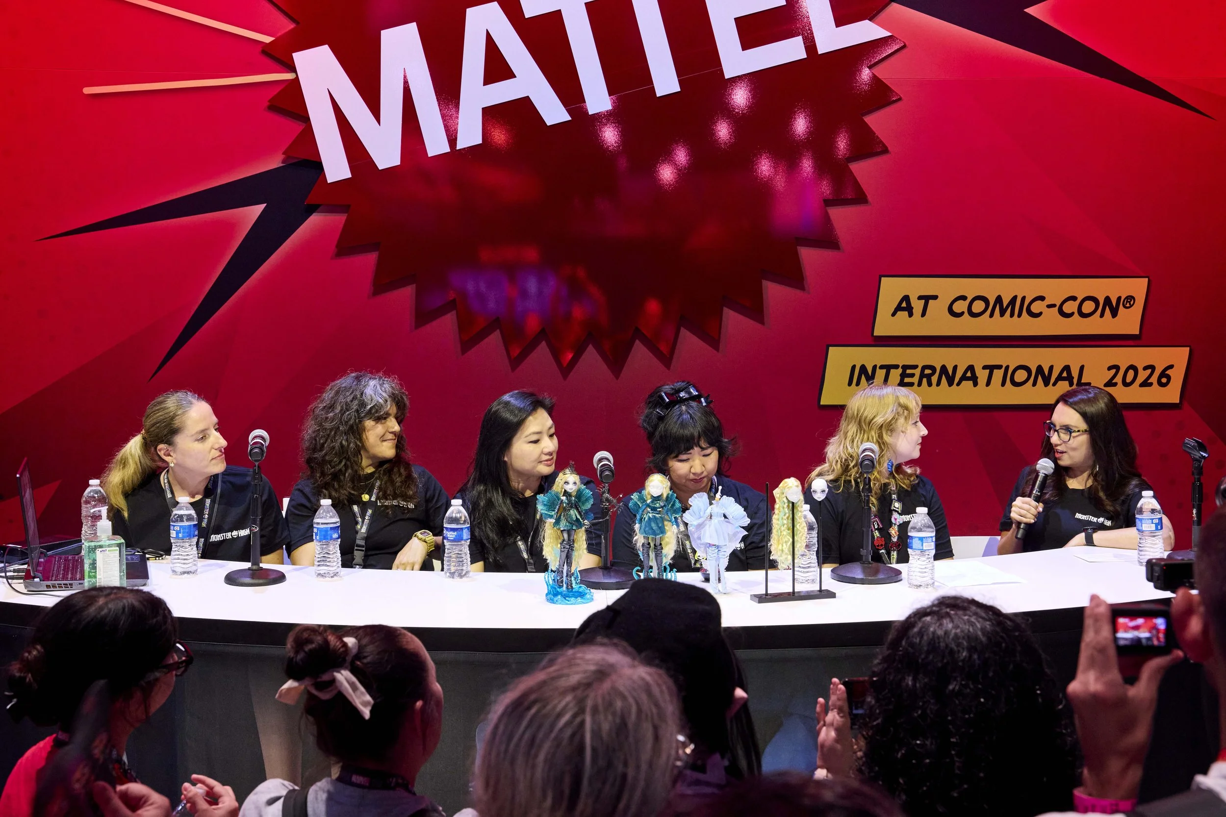 26_SDCC_MH_Panel_2285.jpg