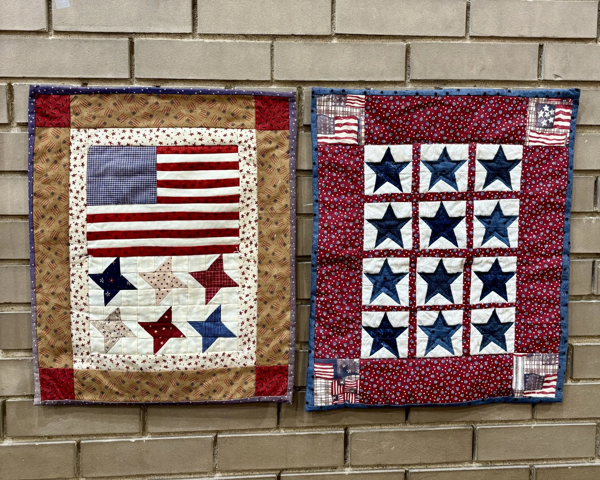 14_Mini Quilt Display.jpeg