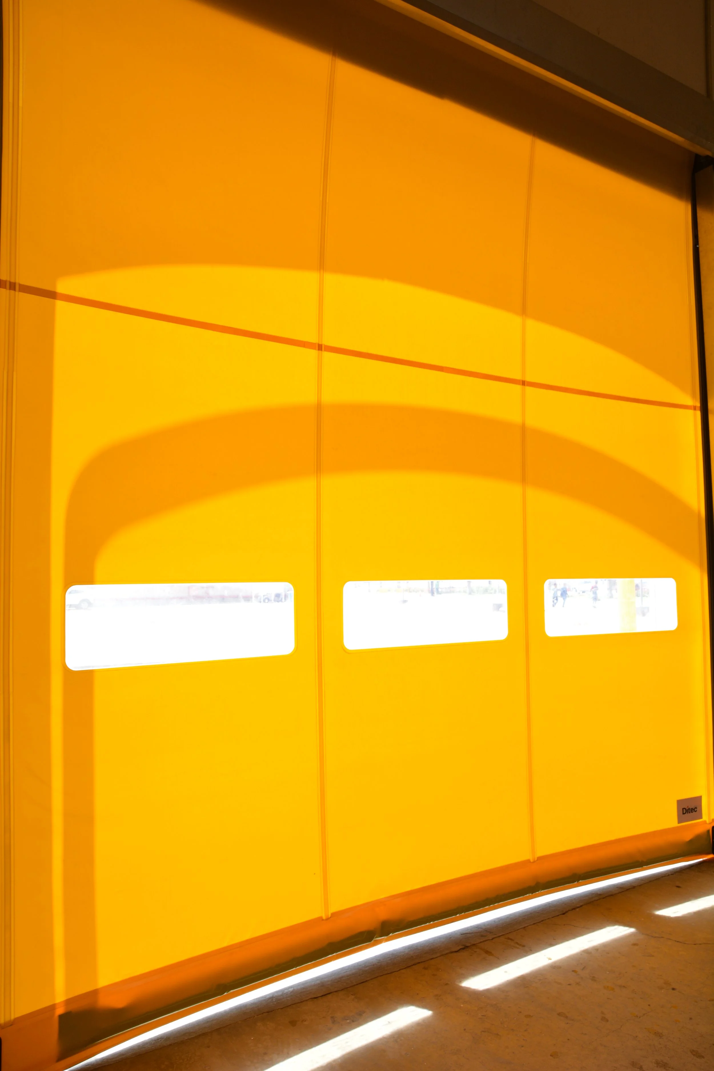 THE bes high-speed doors for pharma and oil industries.JPG