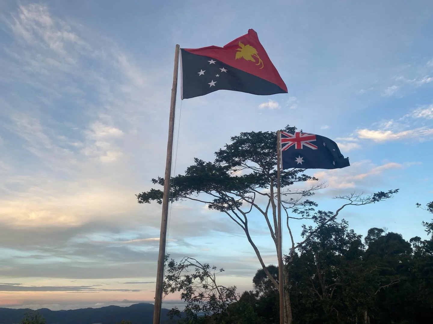 The team here @pillars4pilgrims is super excited to see our veterans along with 12 self funded everyday Australians , led by the crew from @kokodacrossing embark on their journey to PNG tomorrow to commence their ANZAC day 2026 Kokoda trek.

Under ou