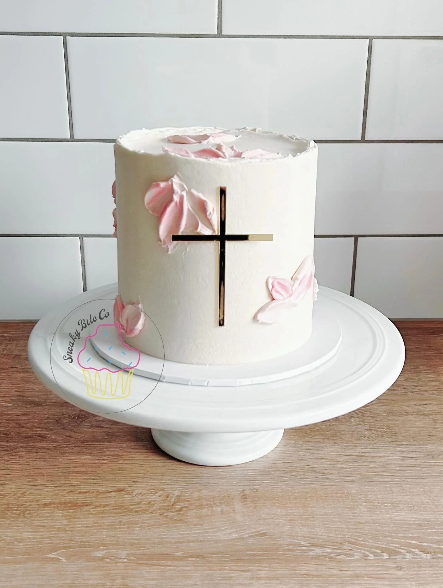 One cake and two celebrations. 🙌🏼

Baptism on one side. ✝️
Birthday on the other. 🎂

🎂 Chocolate mud
.
.
.
.
.
#floralbuttercreamcake #baptismcake #teesdalebaker #geelongcakes #sneakybiteco