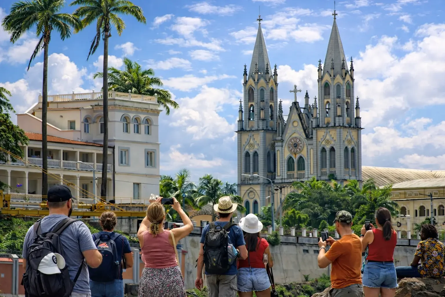 Vacaciones en Malabo: guía completa para descubrir esta ciudad de Guinea Ecuatorial y dónde alojarse