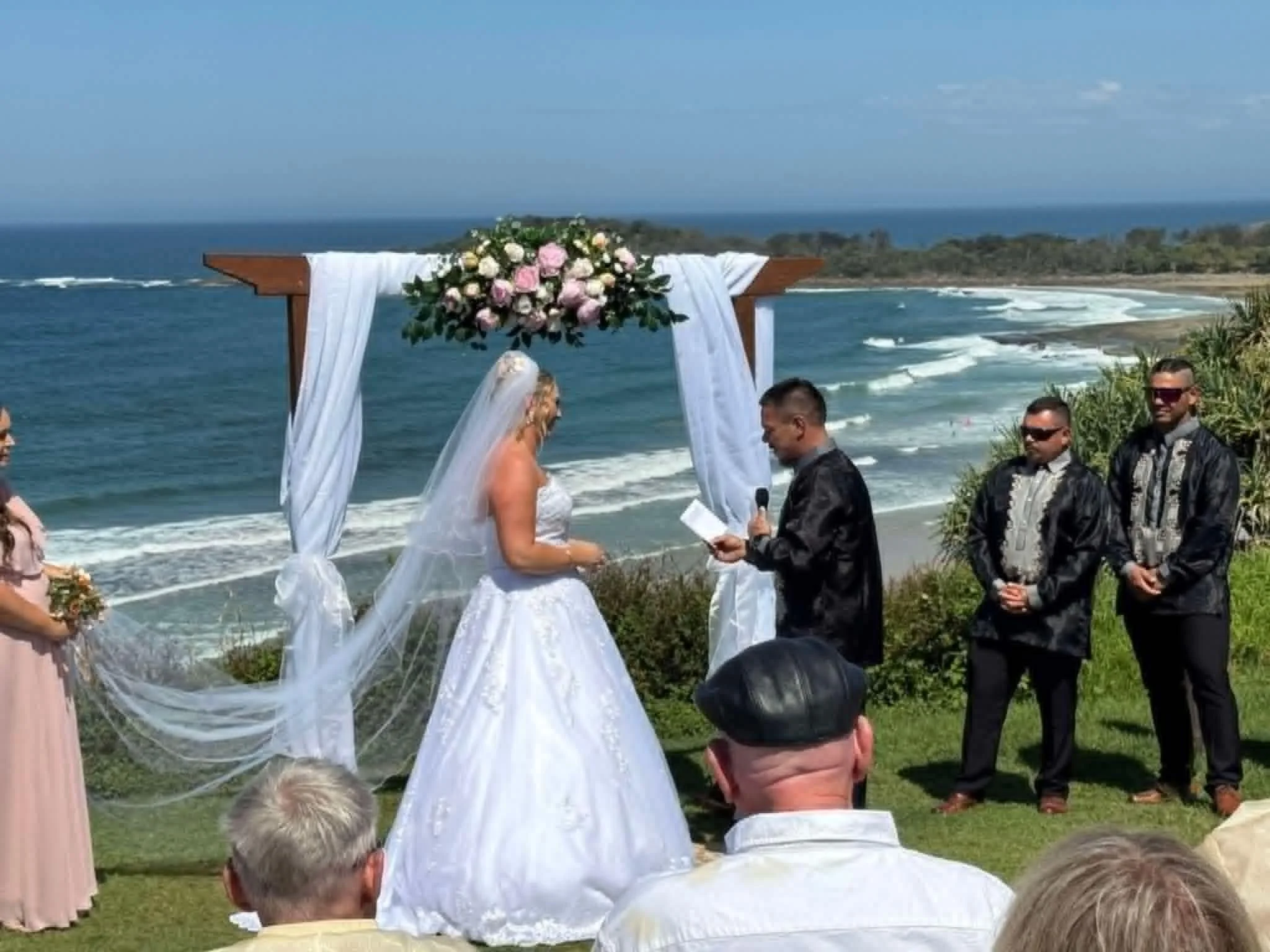 jamie and phil1.jfif