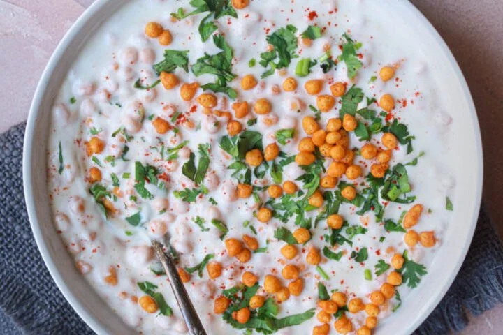 Tasty chickpea raita