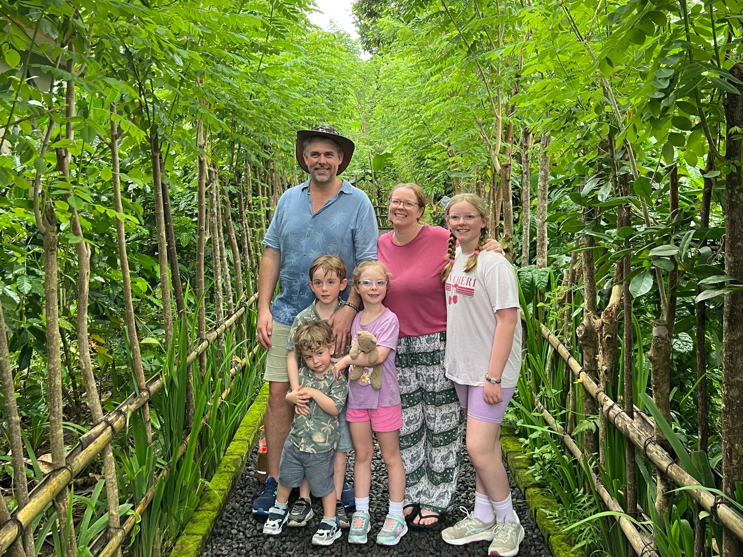 How We Actually Travel Full-Time with kids (And How You Might Be Able To, Too)