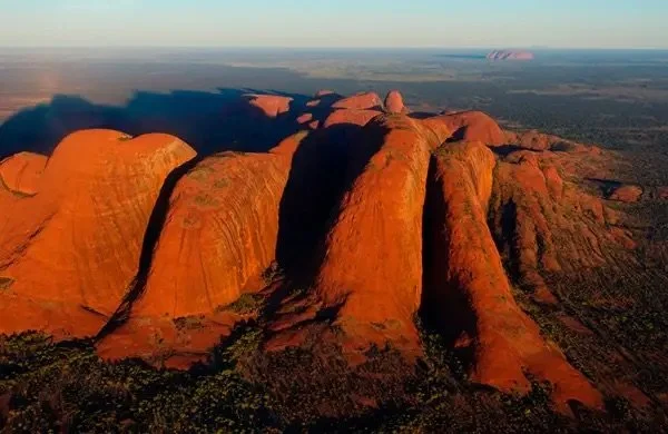 uluru and kata.jpeg