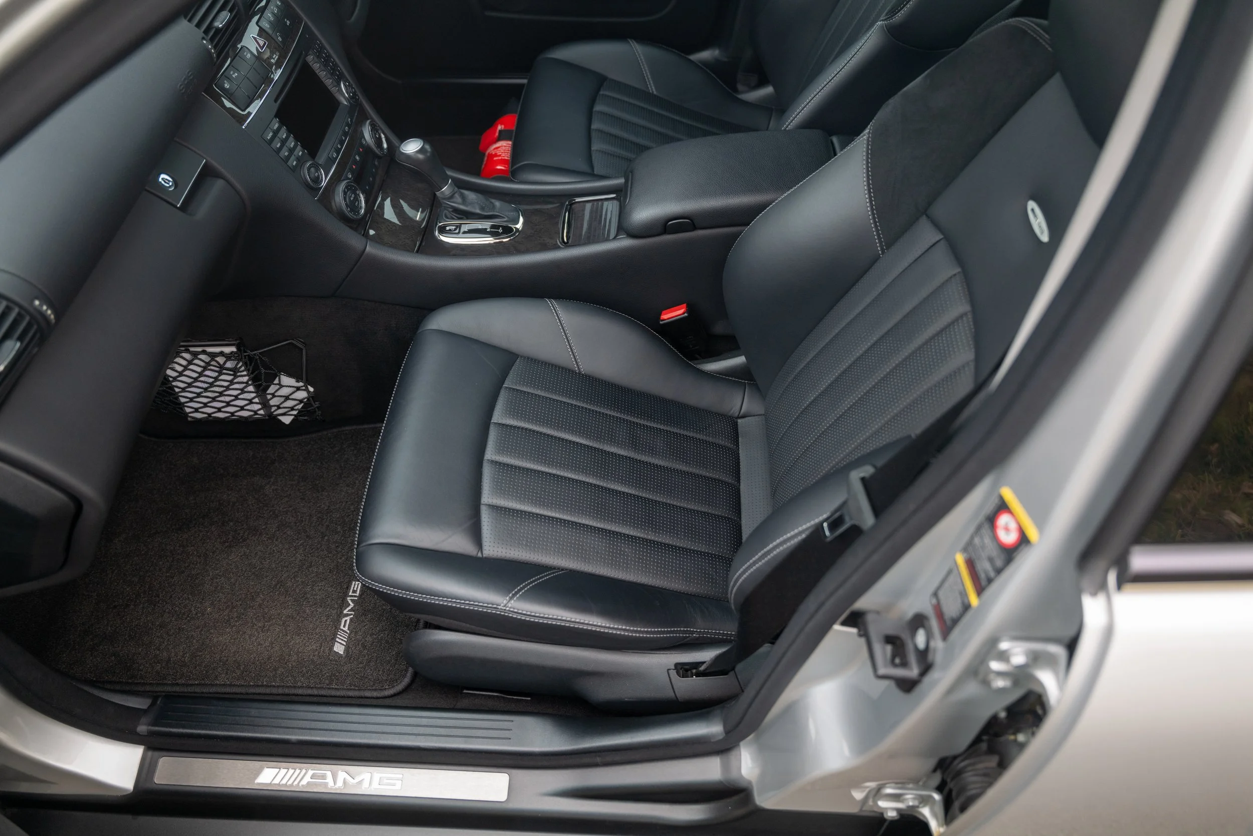 2004 Mercedes C55 Saloon - 48 - L1070396.jpg