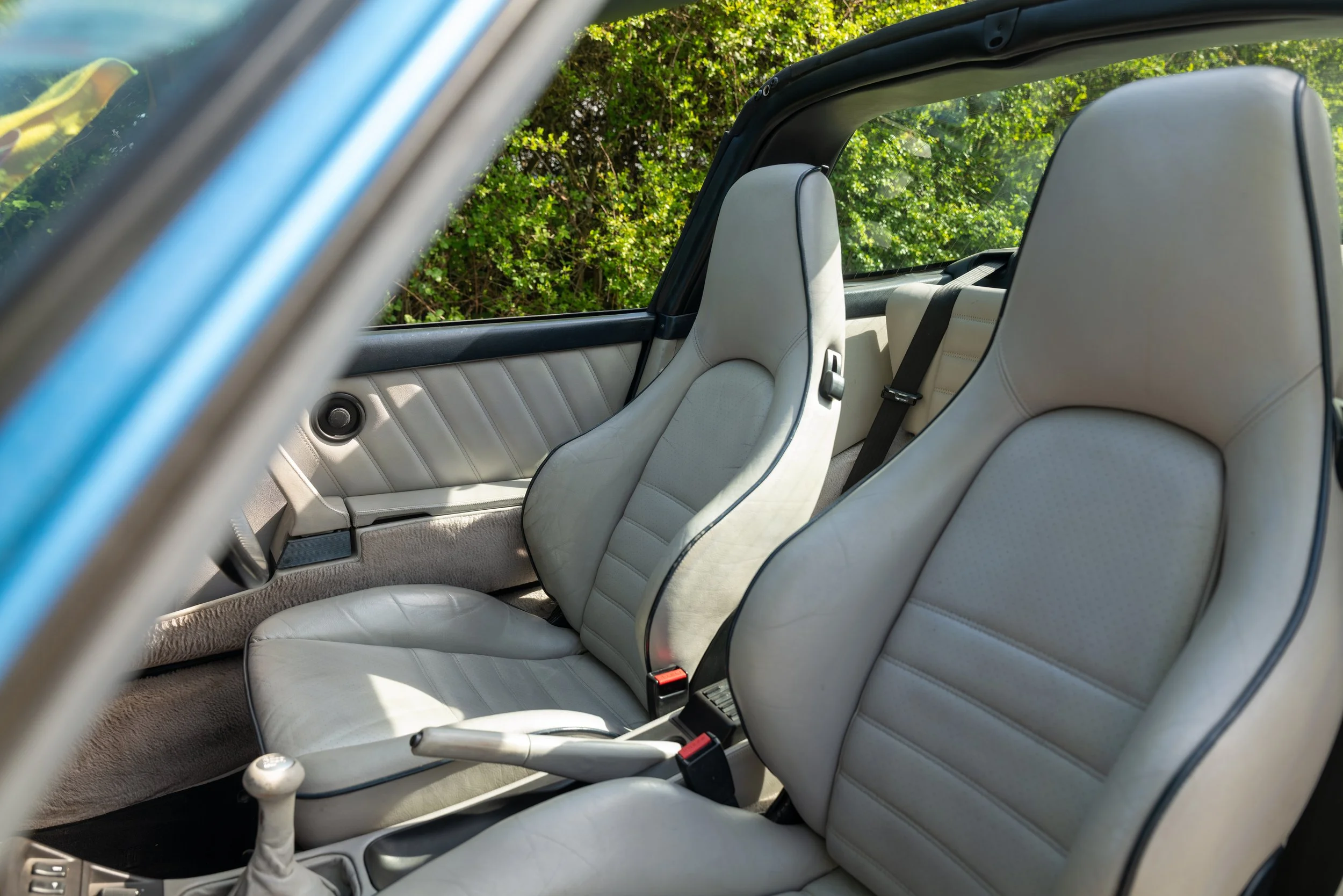Porsche 911 964 Targa - 32 - L1070853.jpg