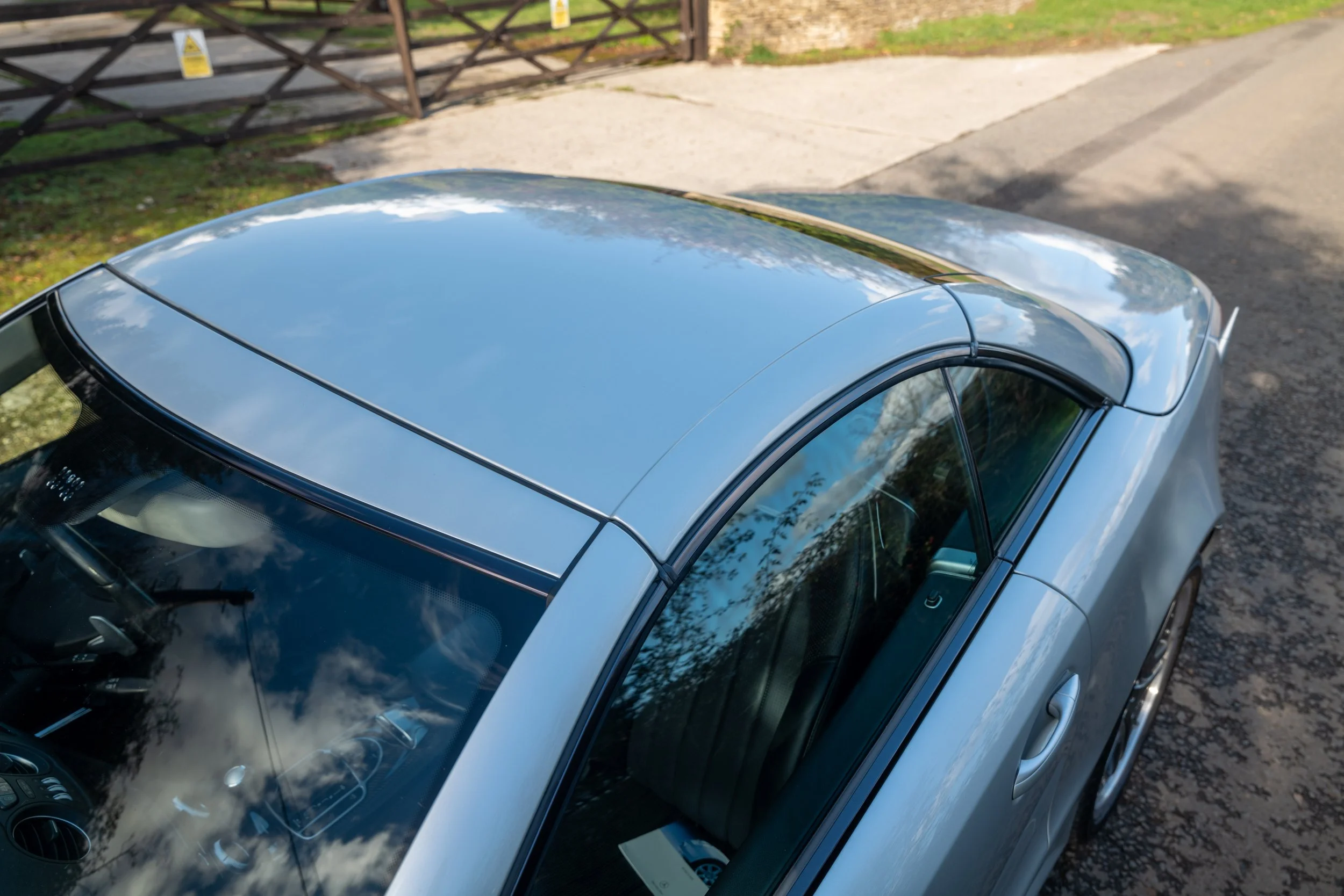 2007 Mercedes SL55 AMG - 53 - L1080888.jpg