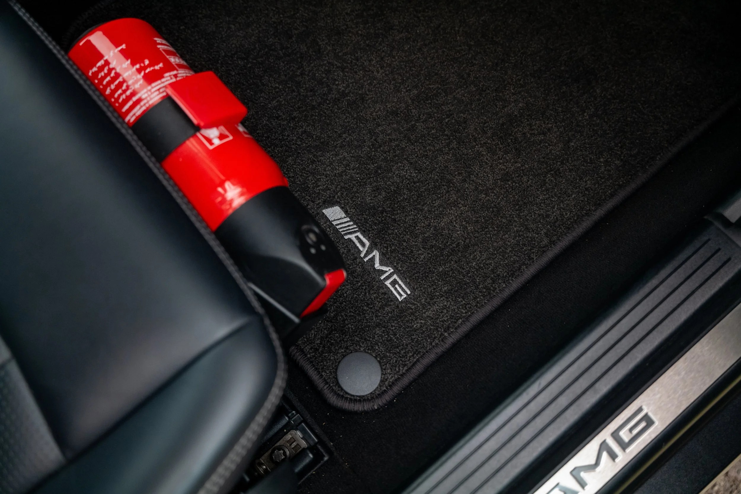 2004 Mercedes C55 Saloon - 35 - L1070381.jpg