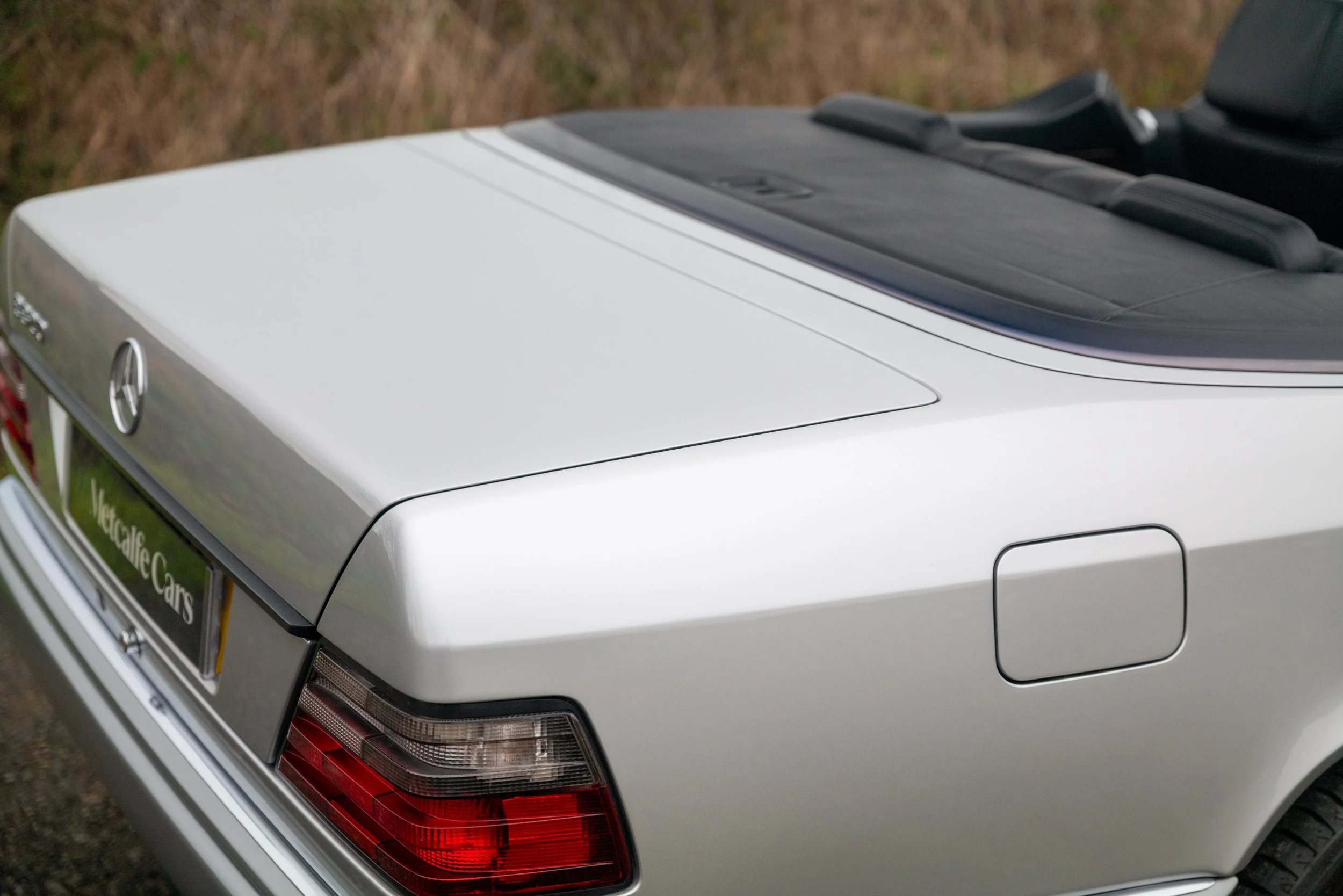 1996 Mercedes E320 Cabriolet - 21 - L1070444.jpg