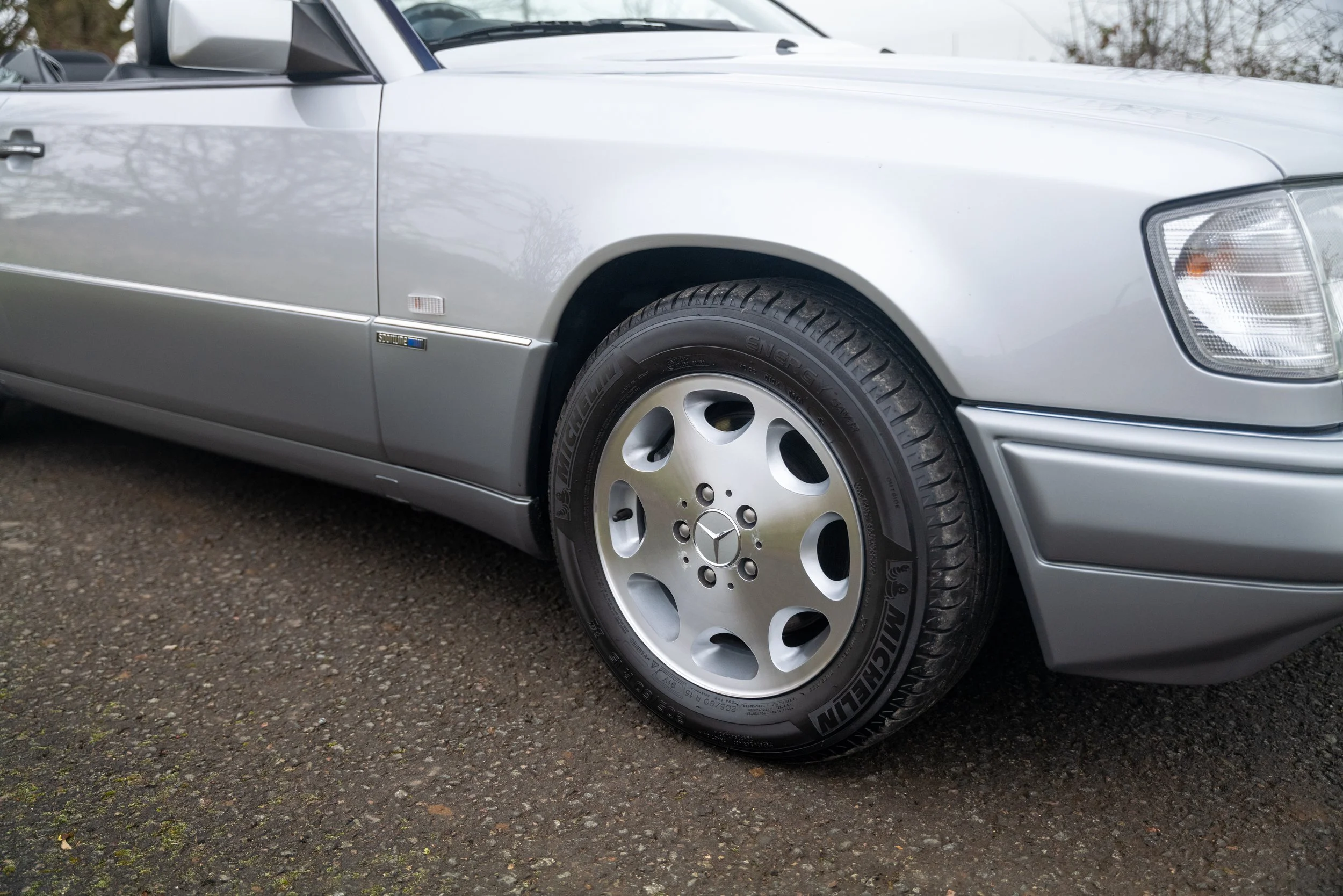 1996 Mercedes E320 Cabriolet - 15 - L1070437.jpg