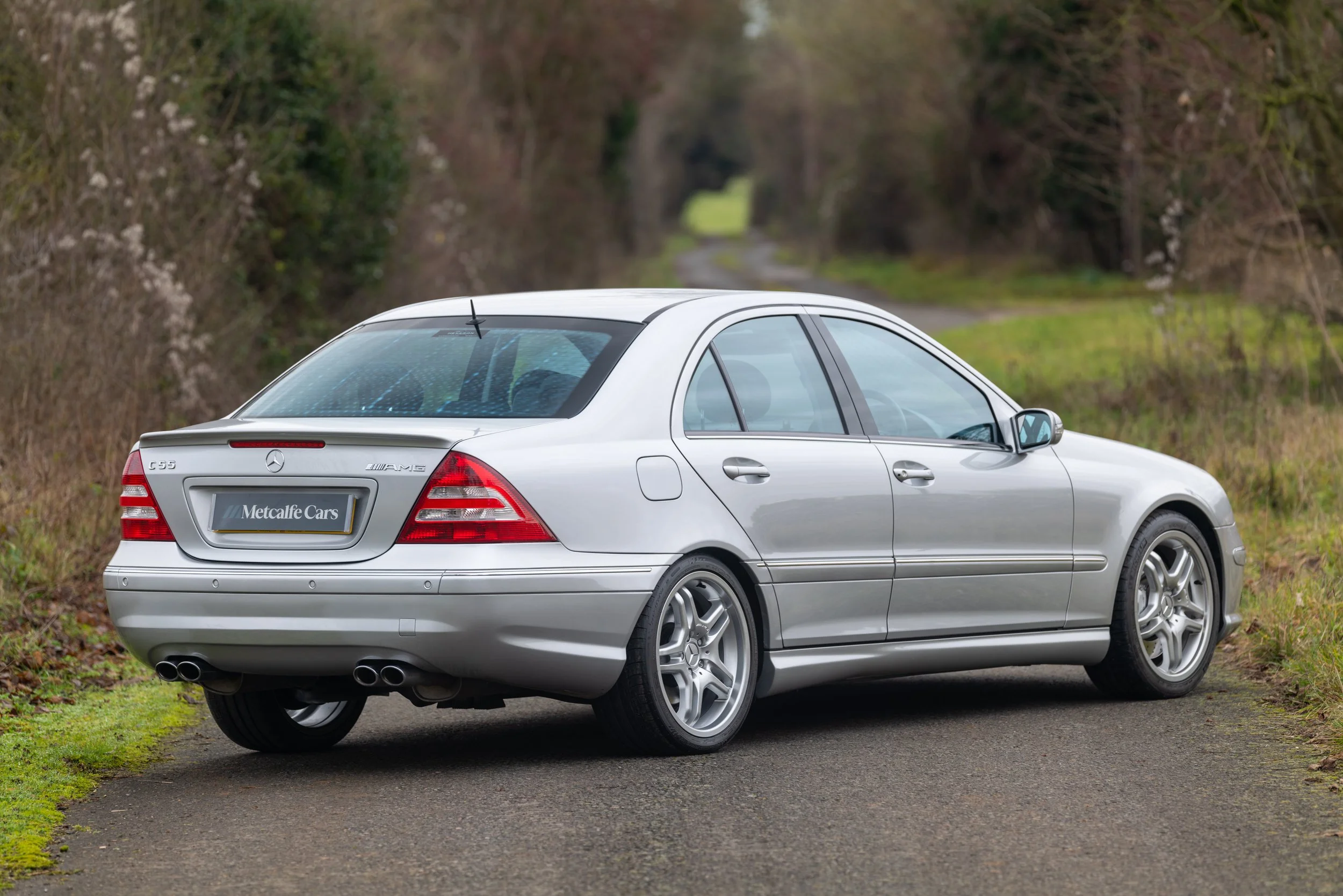 2004 Mercedes C55 Saloon - 2 - L1070330.jpg