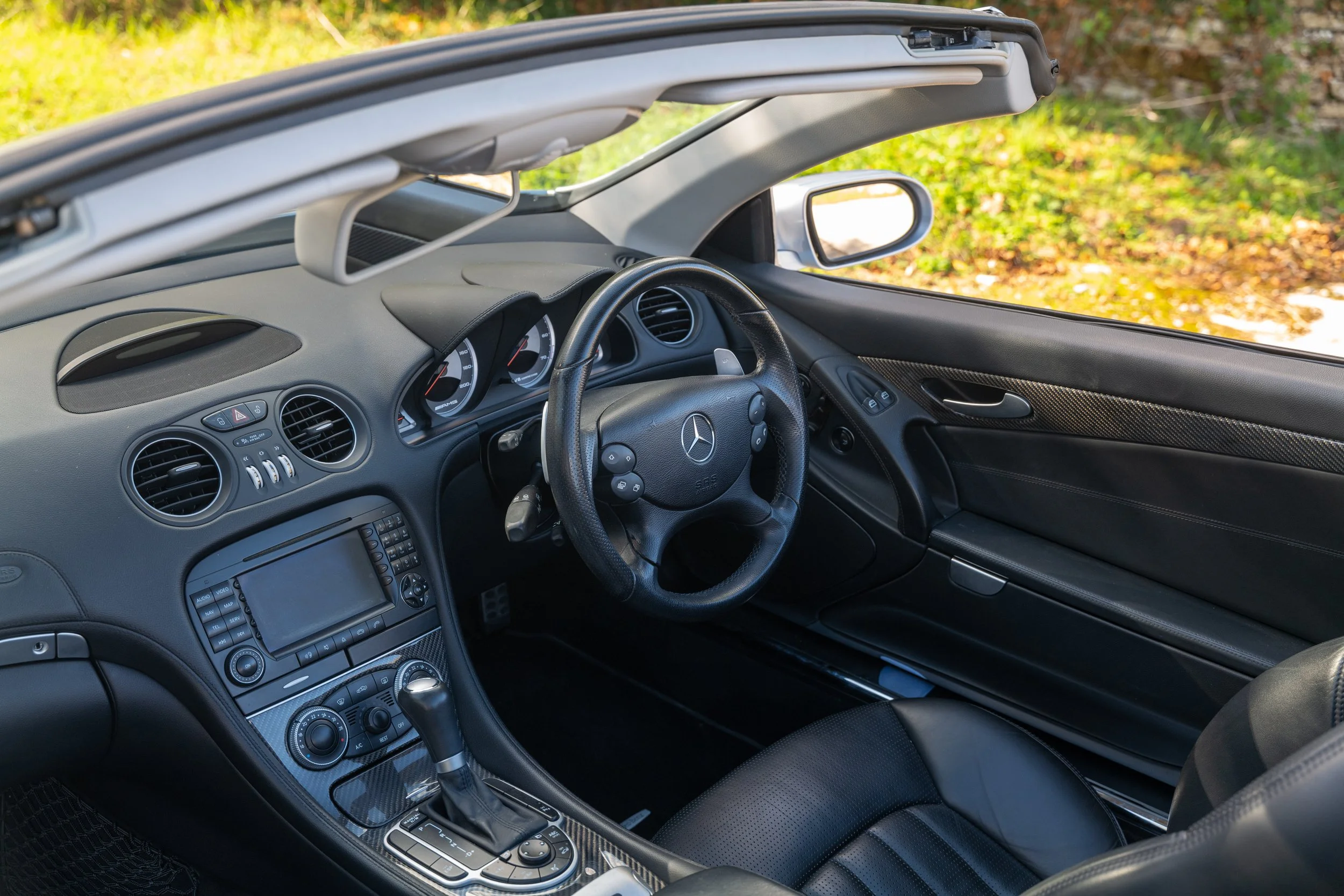 2007 Mercedes SL55 AMG - 51 - L1080886.jpg