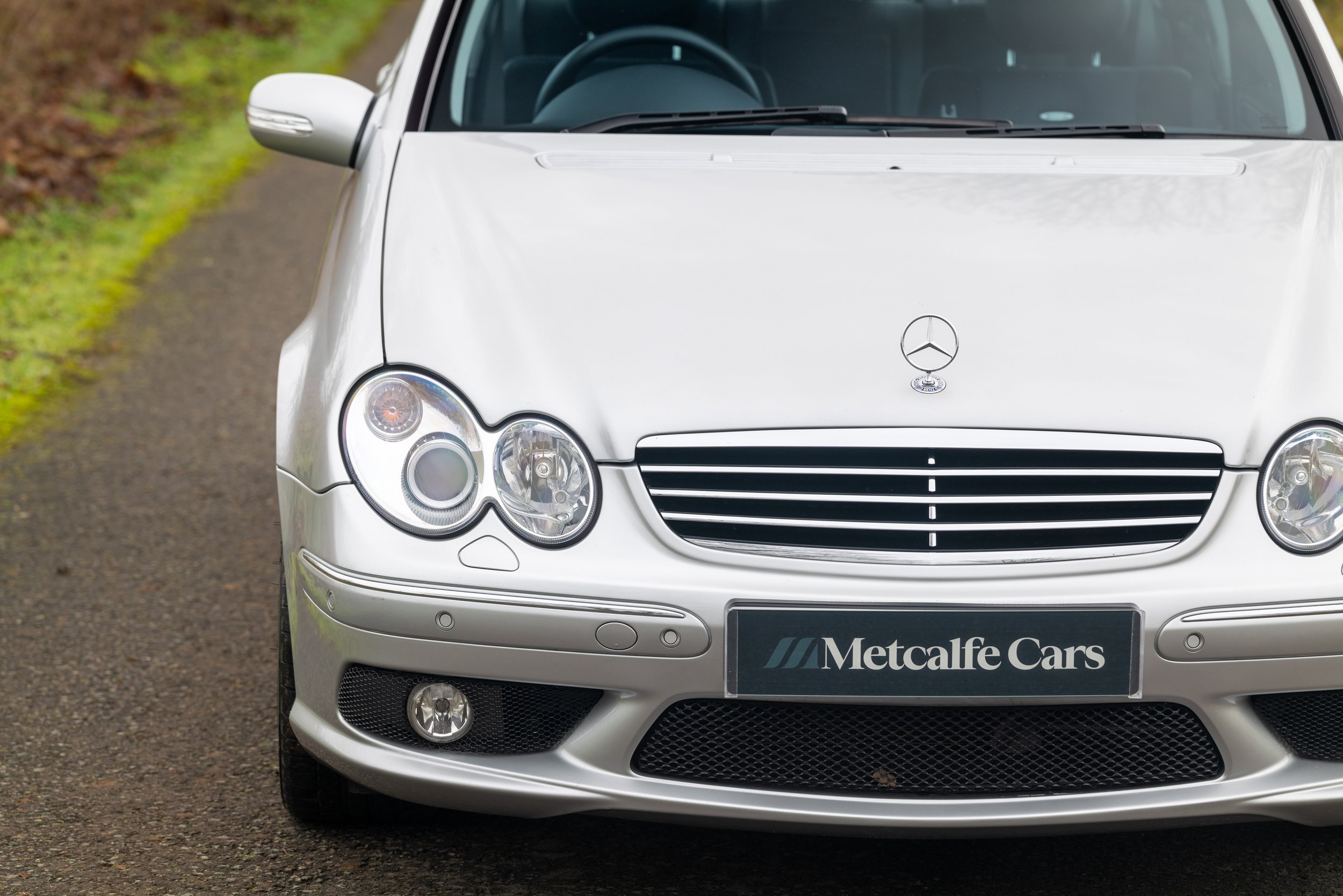 2004 Mercedes C55 Saloon - 6 - L1070346.jpg