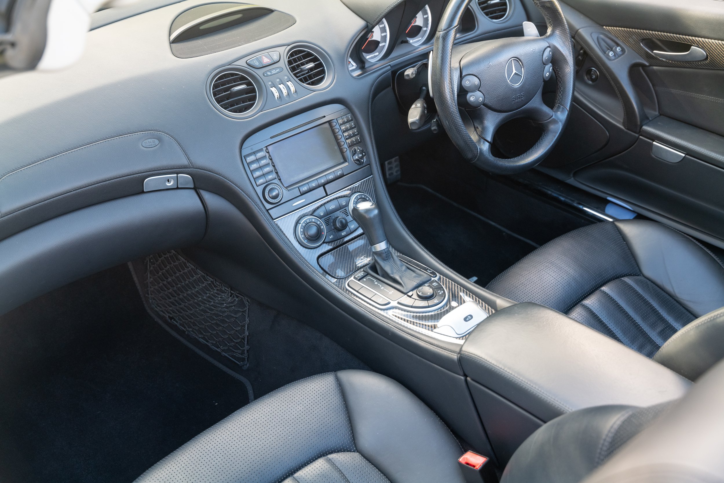 2007 Mercedes SL55 AMG - 50 - L1080885.jpg