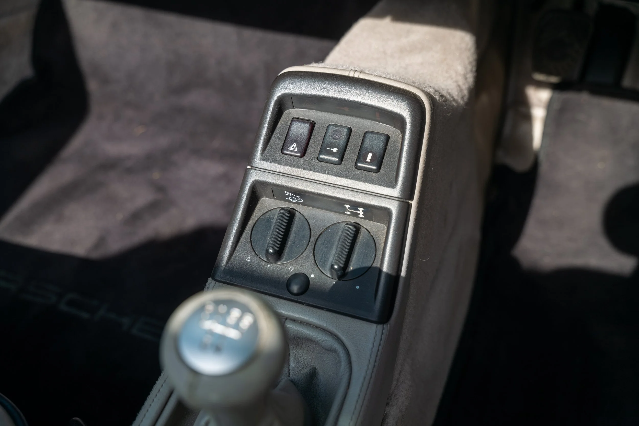 Porsche 911 964 Targa - 30 - L1070851.jpg