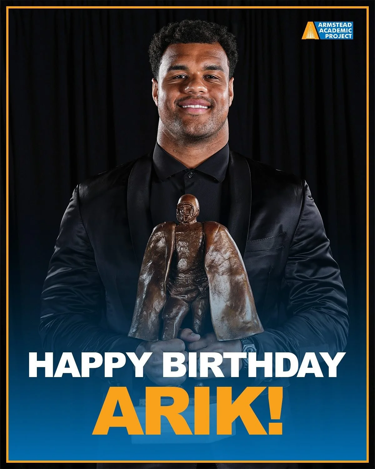 Happy Birthday to our co-founder, @arikarmstead! A leader on the field and in our community. Thank you Arik, for your commitment to uplifting our communities and your drive to deliver the resources needed for our youth to thrive. We&rsquo;re so thank