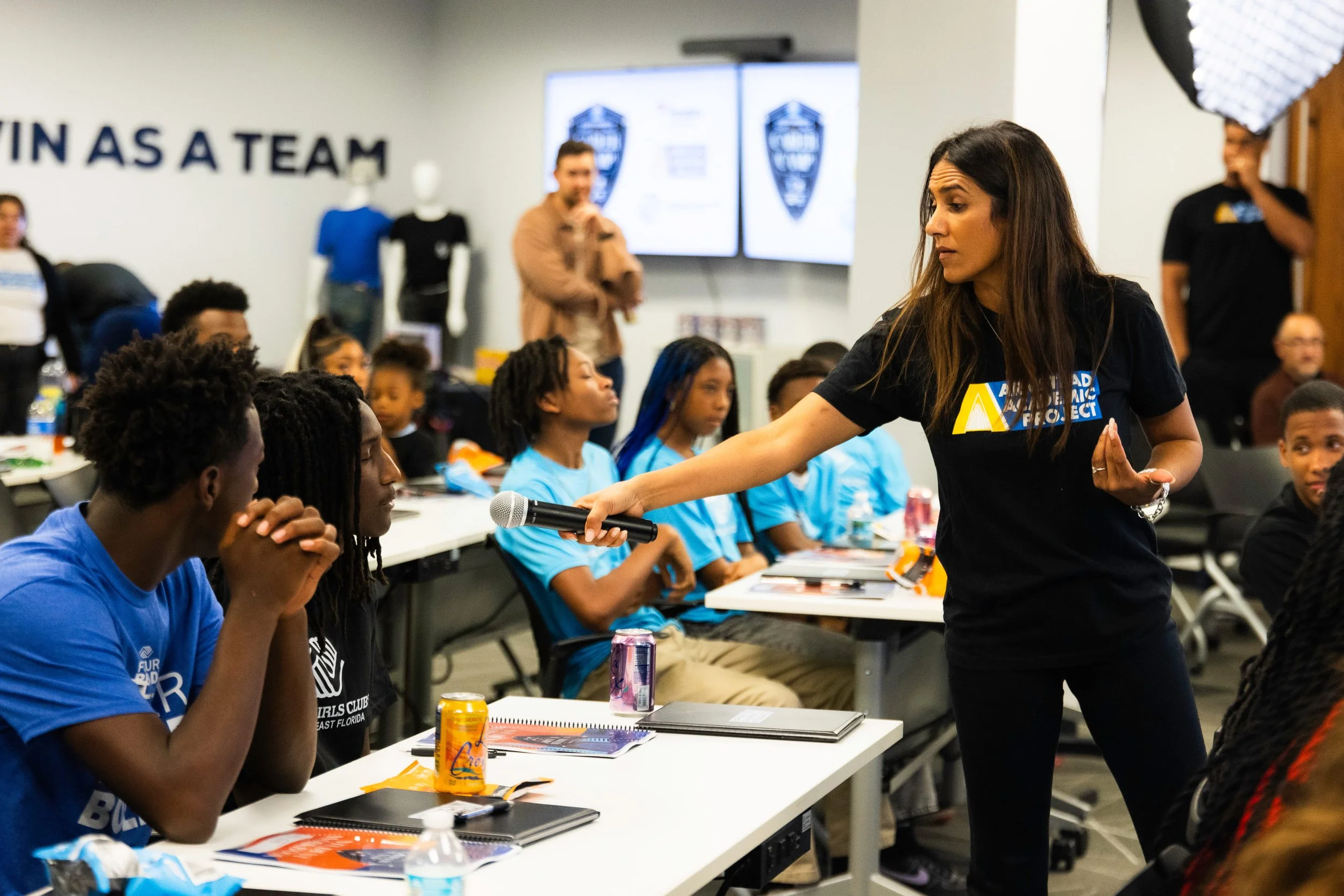 102825_DuncanBoone_Armstead_Career Camp-6 Duncan Boone.jpg