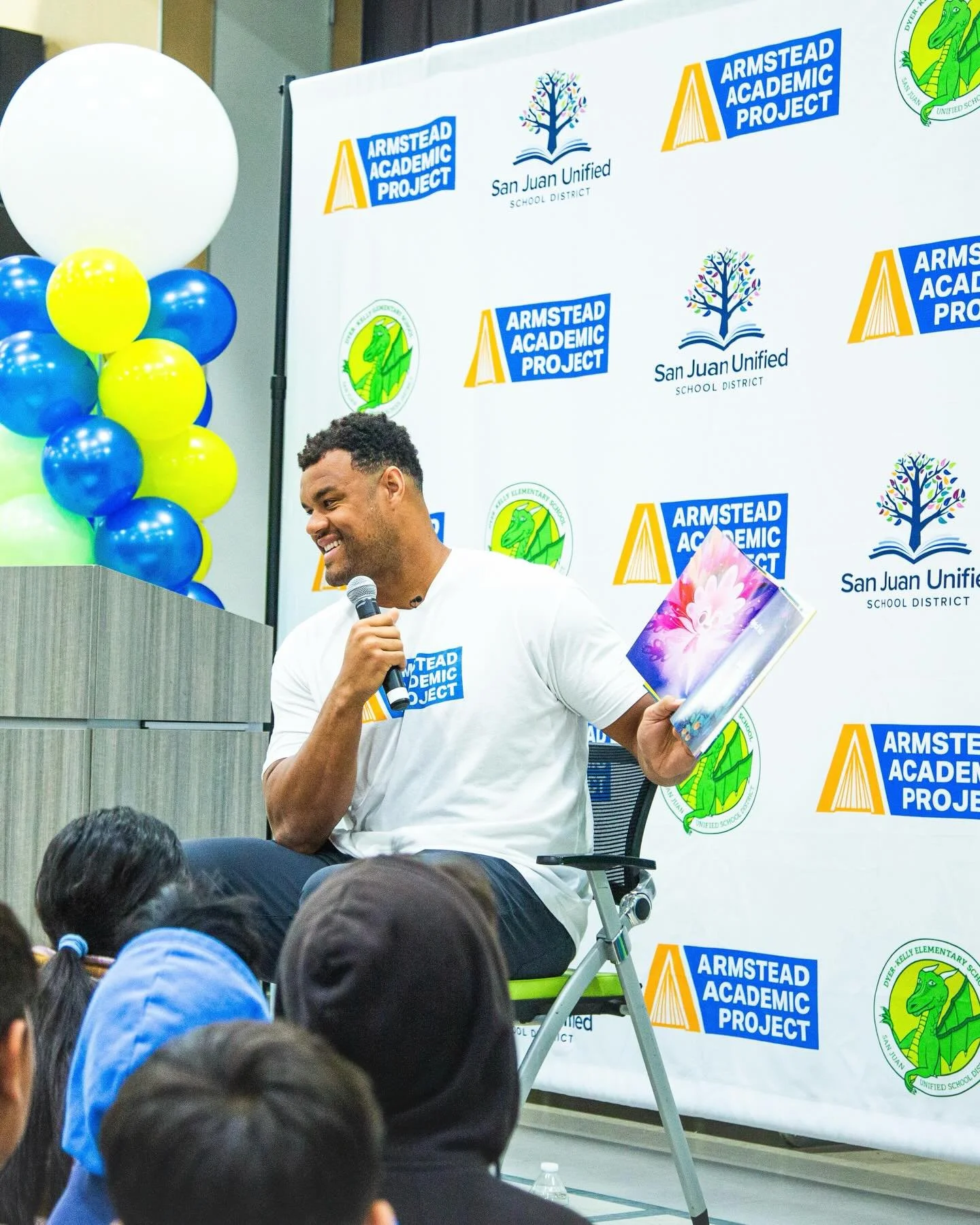 It&rsquo;s DROP EVERYTHING AND READ DAY! 📚 Today is a reminder that literacy unlocks opportunity. Happy DEAR day! 💛💙