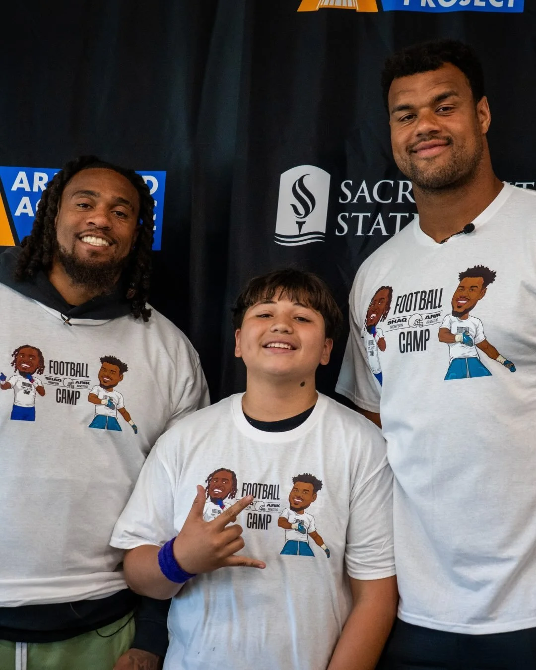 Sacramento you showed out! Thanks you to everyone who participated in the @shaqthompson x @arikarmstead Youth Football Camp! 

We hope your experience meeting Arik+Shaq, participating in our financial literacy course made possible by @newyorklife, an