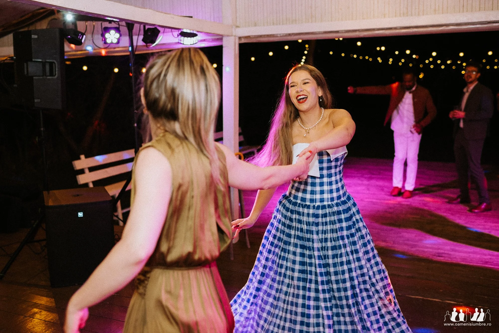 Petrecere de nunta in aer liber The Wedding House_8.jpg