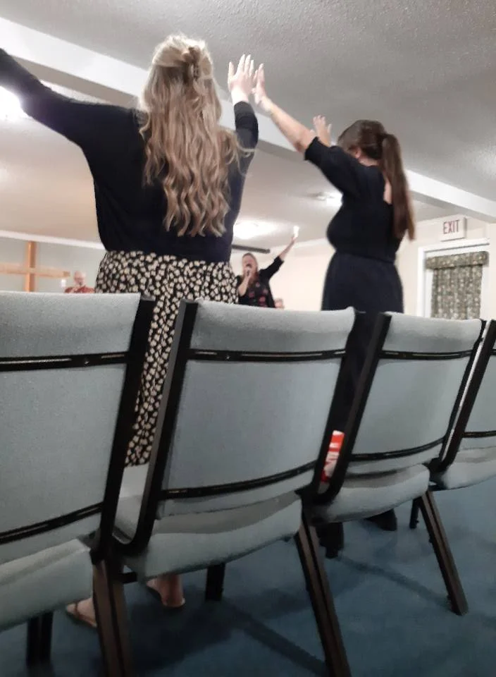madeline kayla praise service.jpg