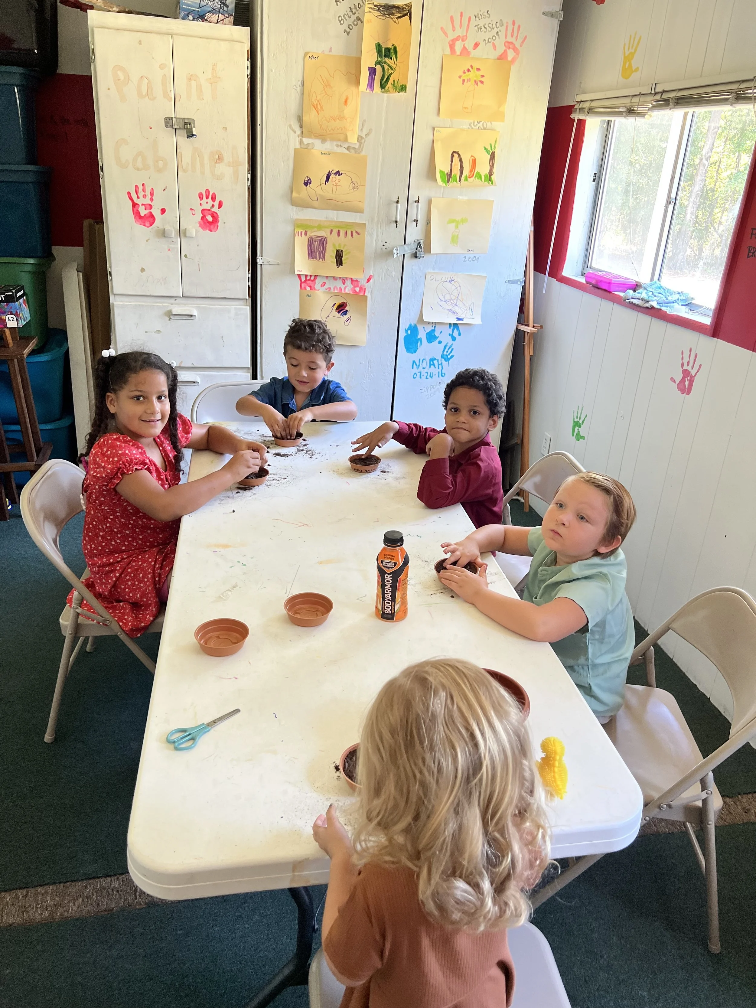 kids planting ss.jpg