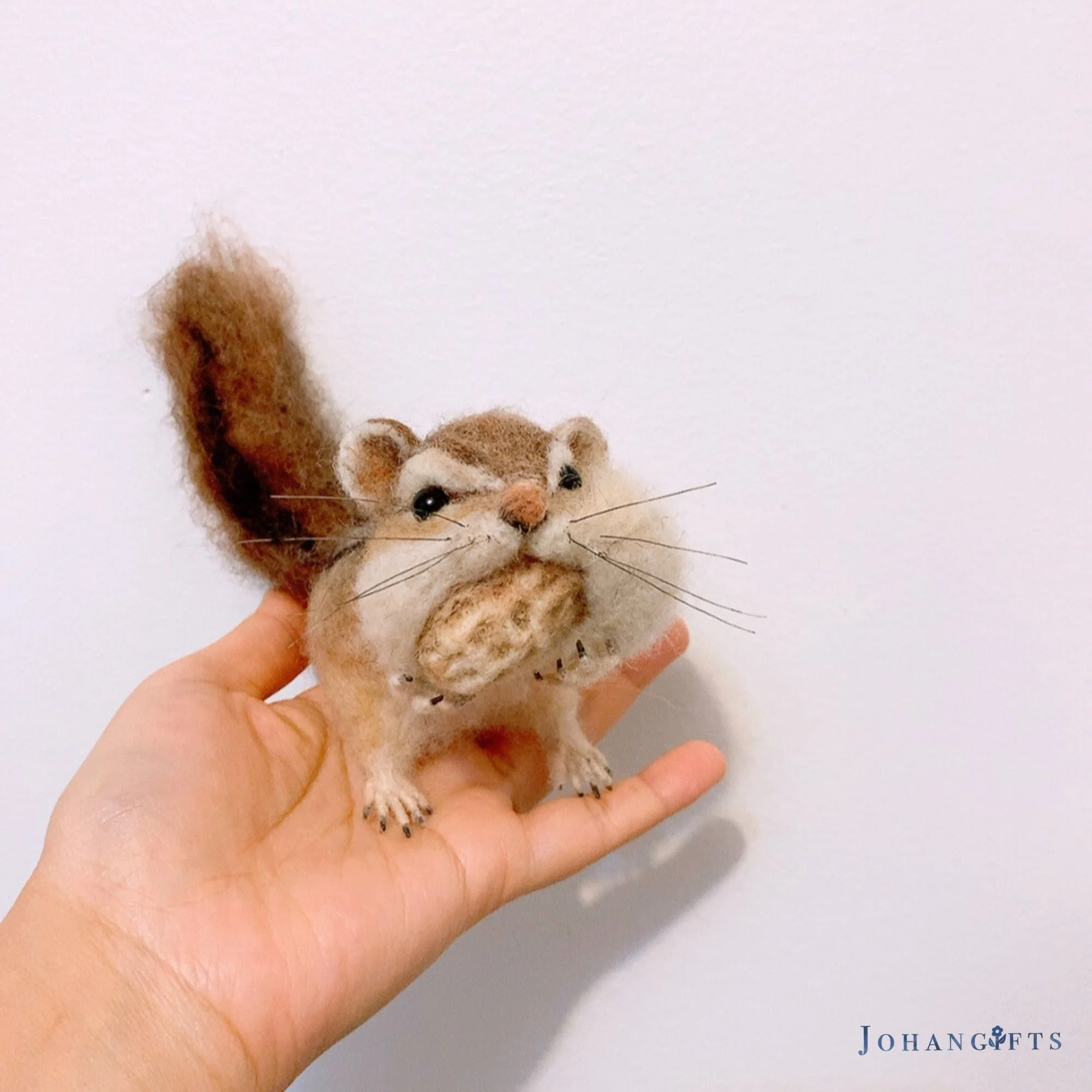 chipmunk & nuts | 2024