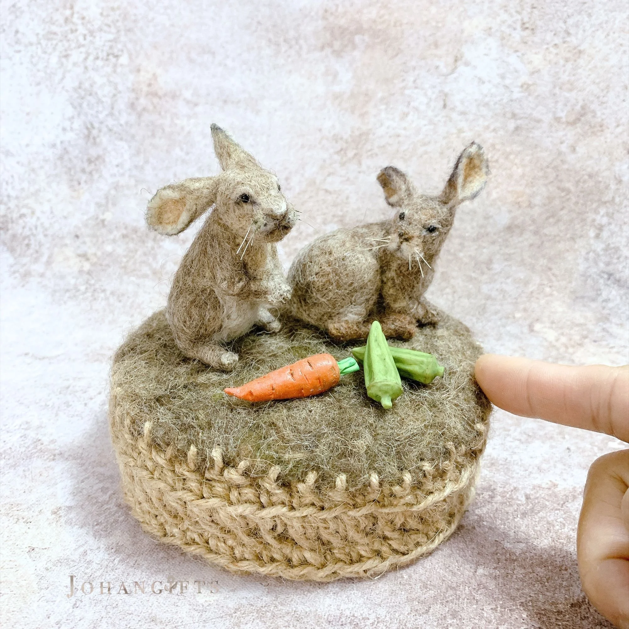 Rabbit Wool Sculpture - 1:12 Scale Miniature