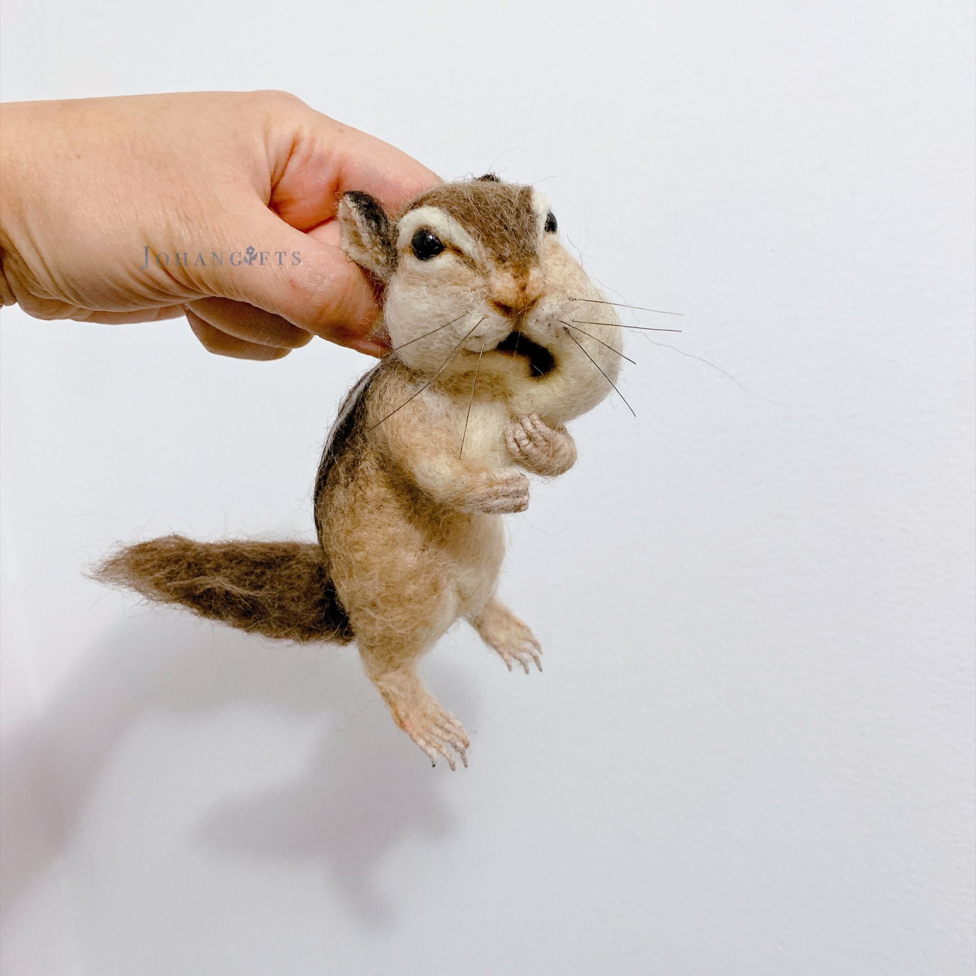 needle-felted-chipmunk-sculpture-handmade-wool-animal.jpg