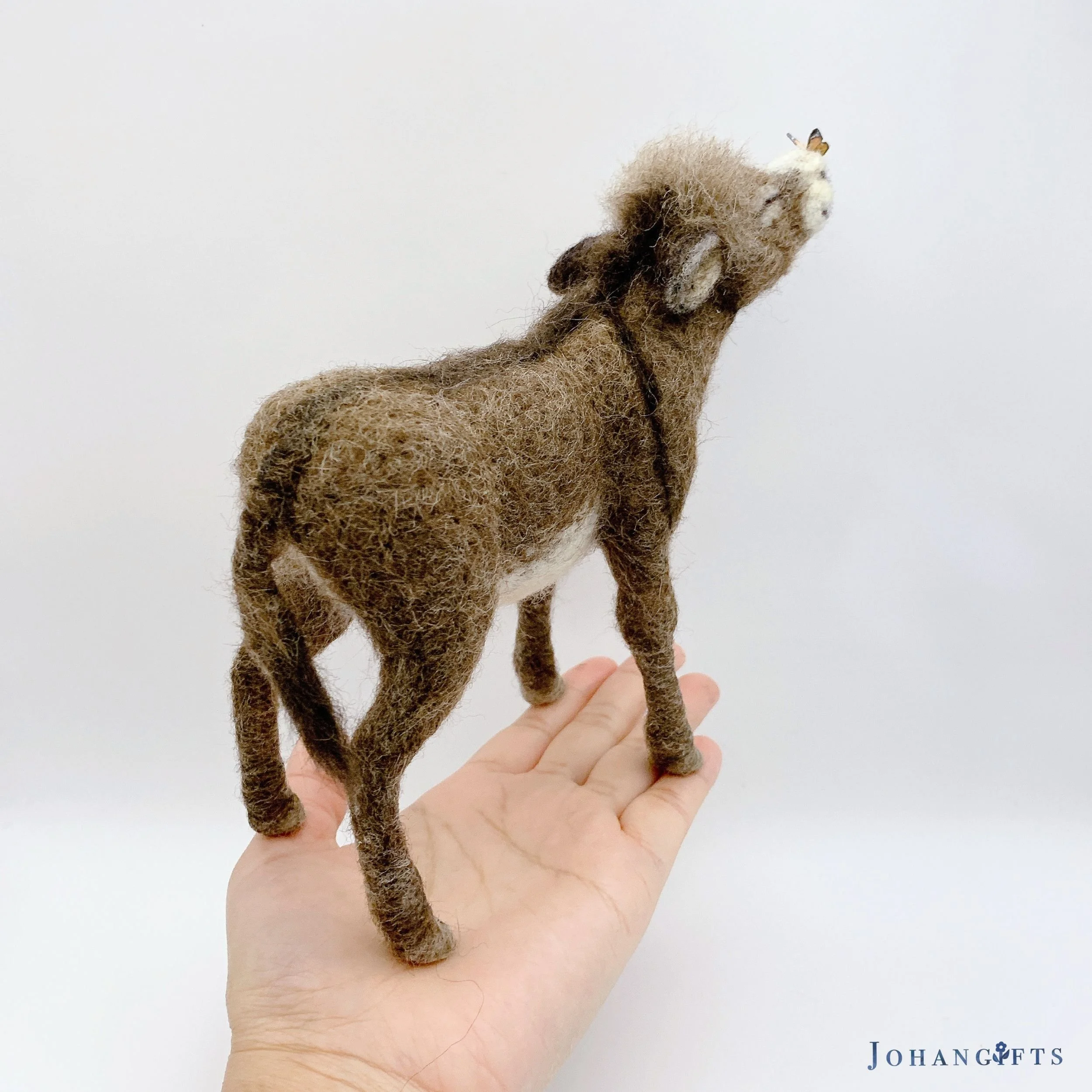 donkey-safari-decor-collectible-animal-art.jpg