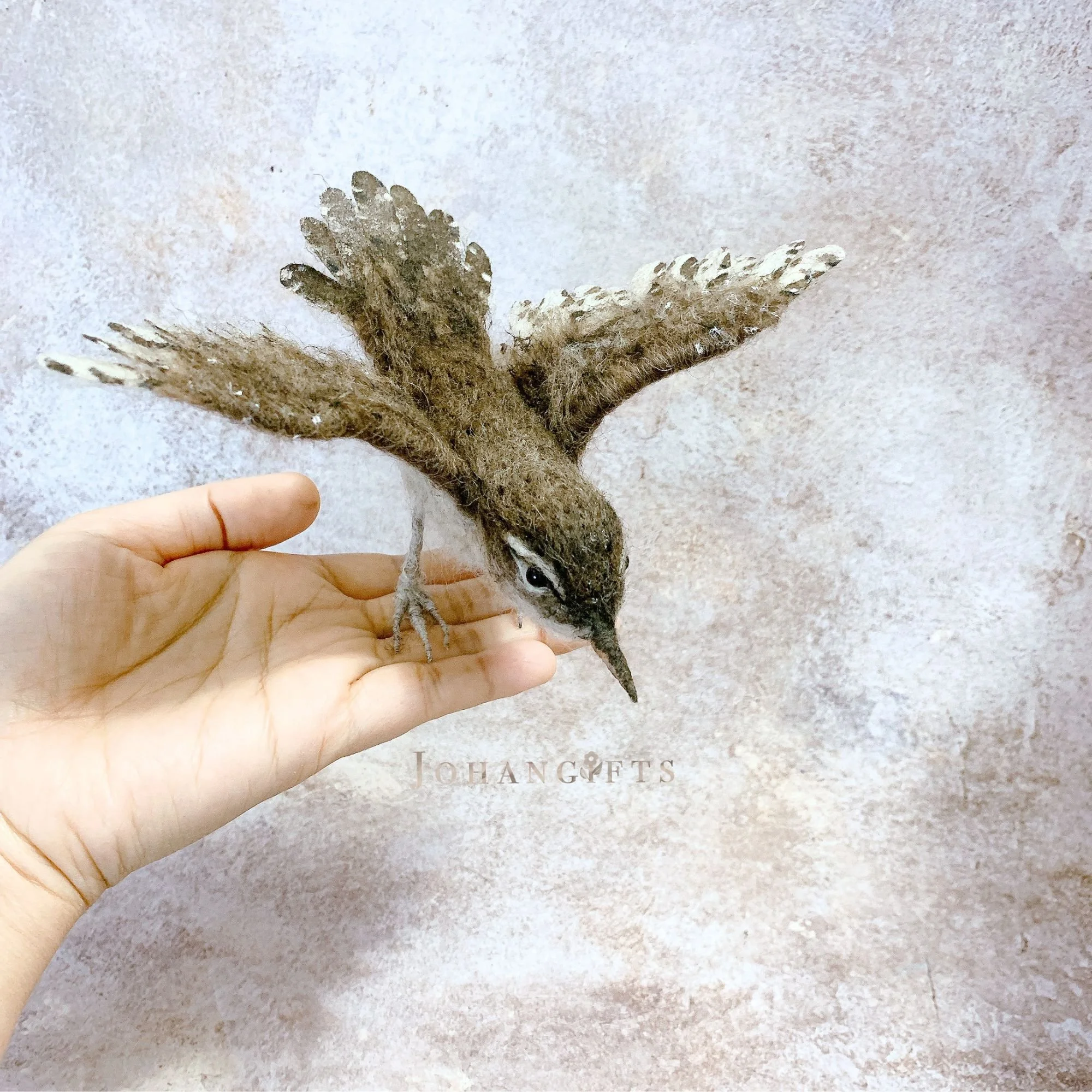 handmade-wren-wildlife-art.jpg