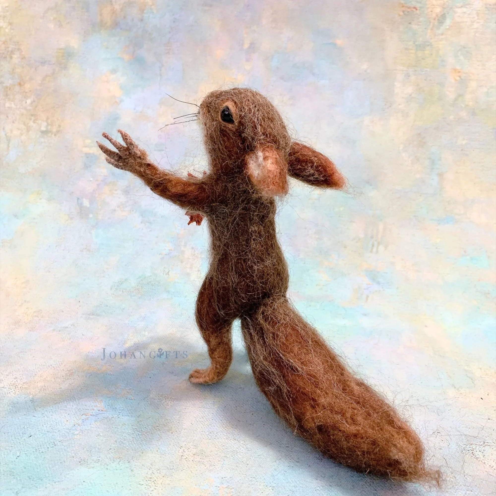 realistic-squirrel-needle-felted-wildlife-sculpture.jpg