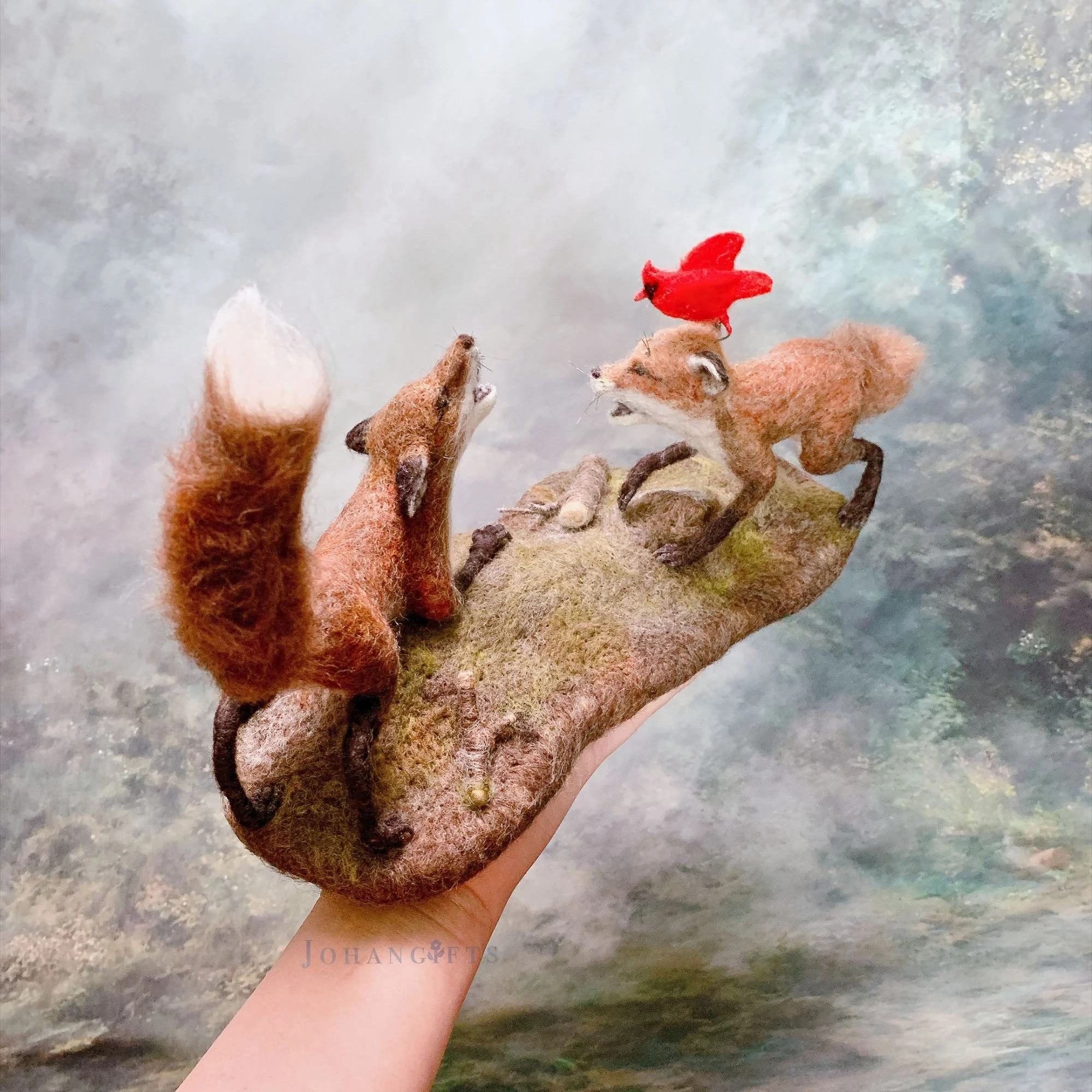 handcrafted-foxes-forest-wool-sculpture.jpg