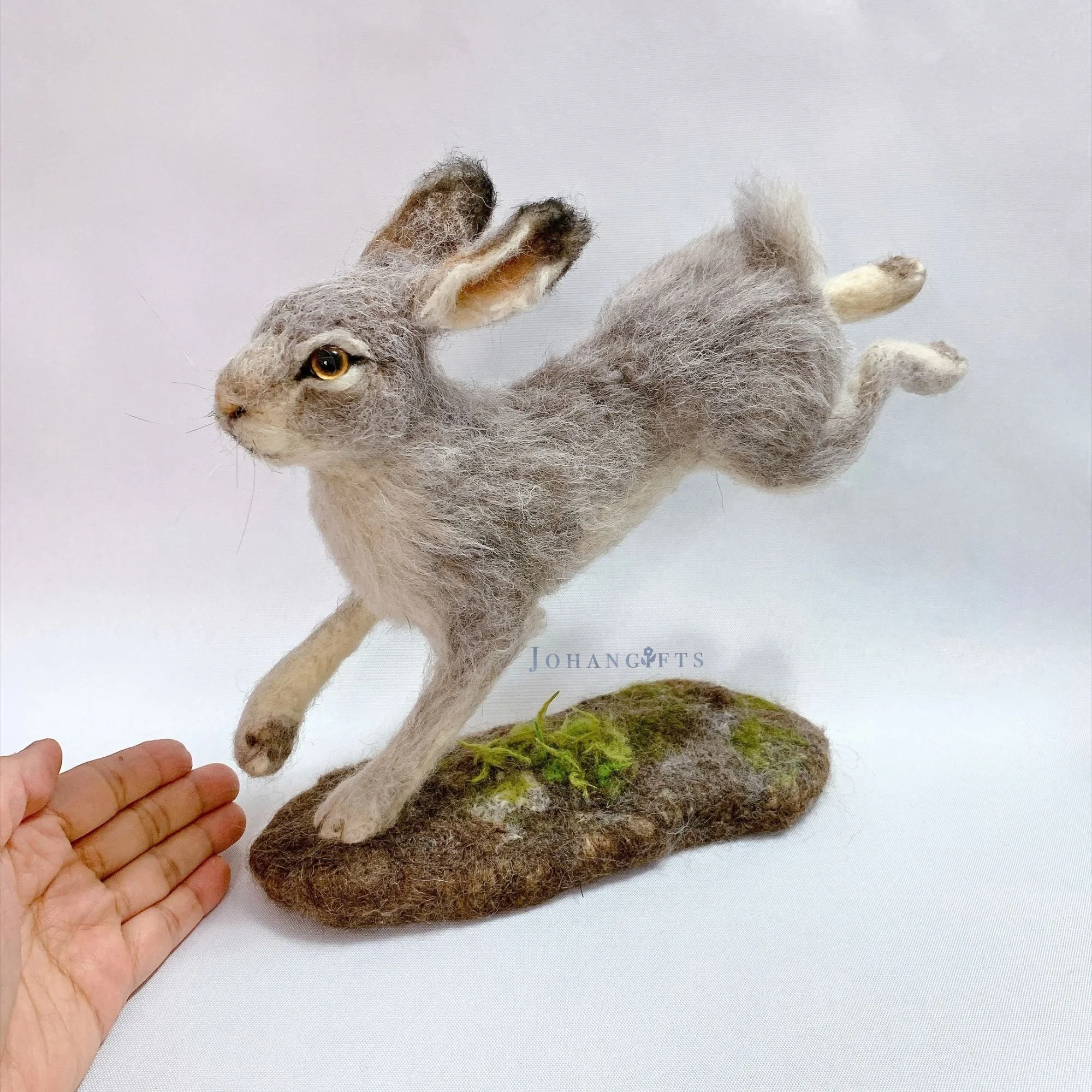 arctic-hare-needle-felted-wool-sculpture.jpg