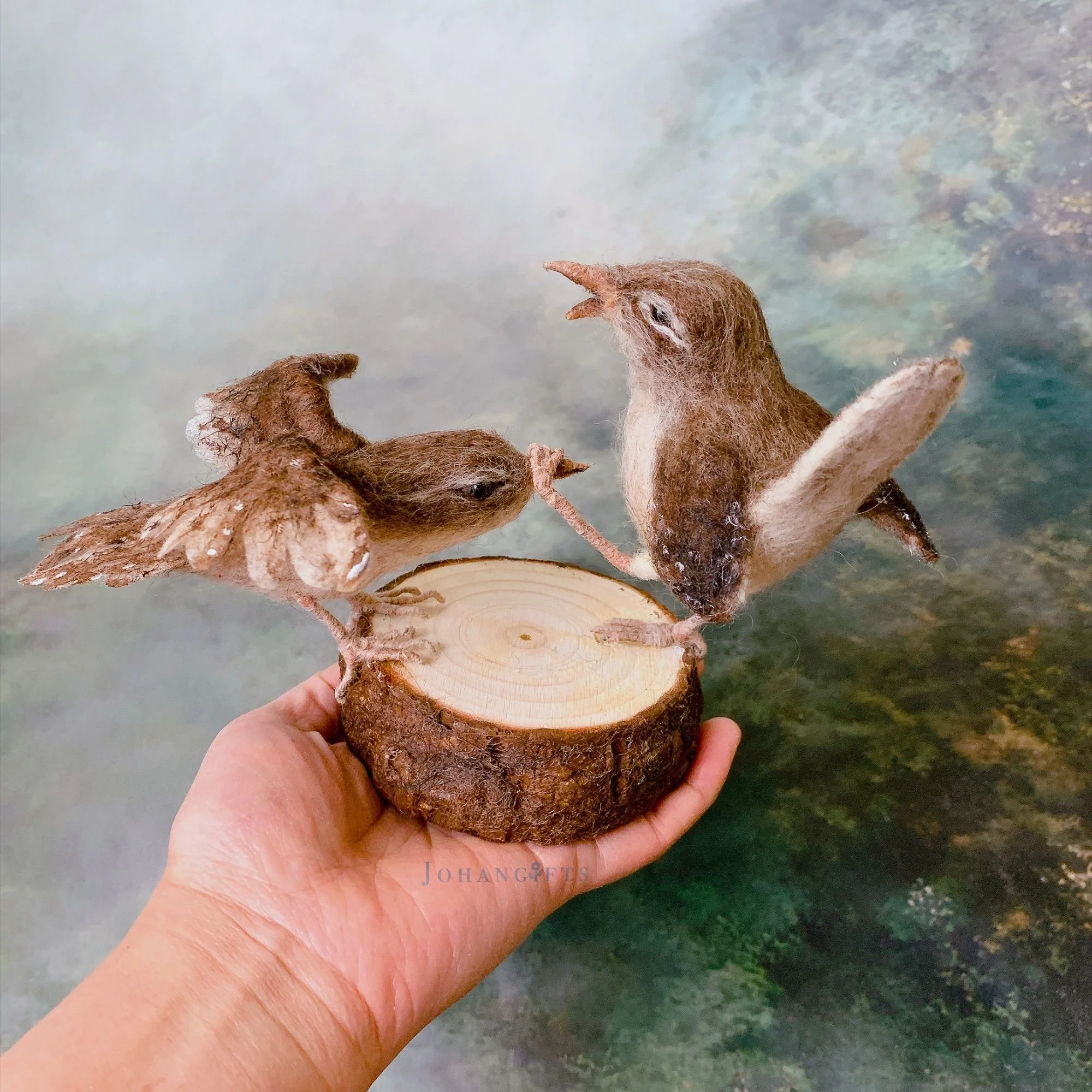 realistic-brown-wren-bird-fiber-art.jpg
