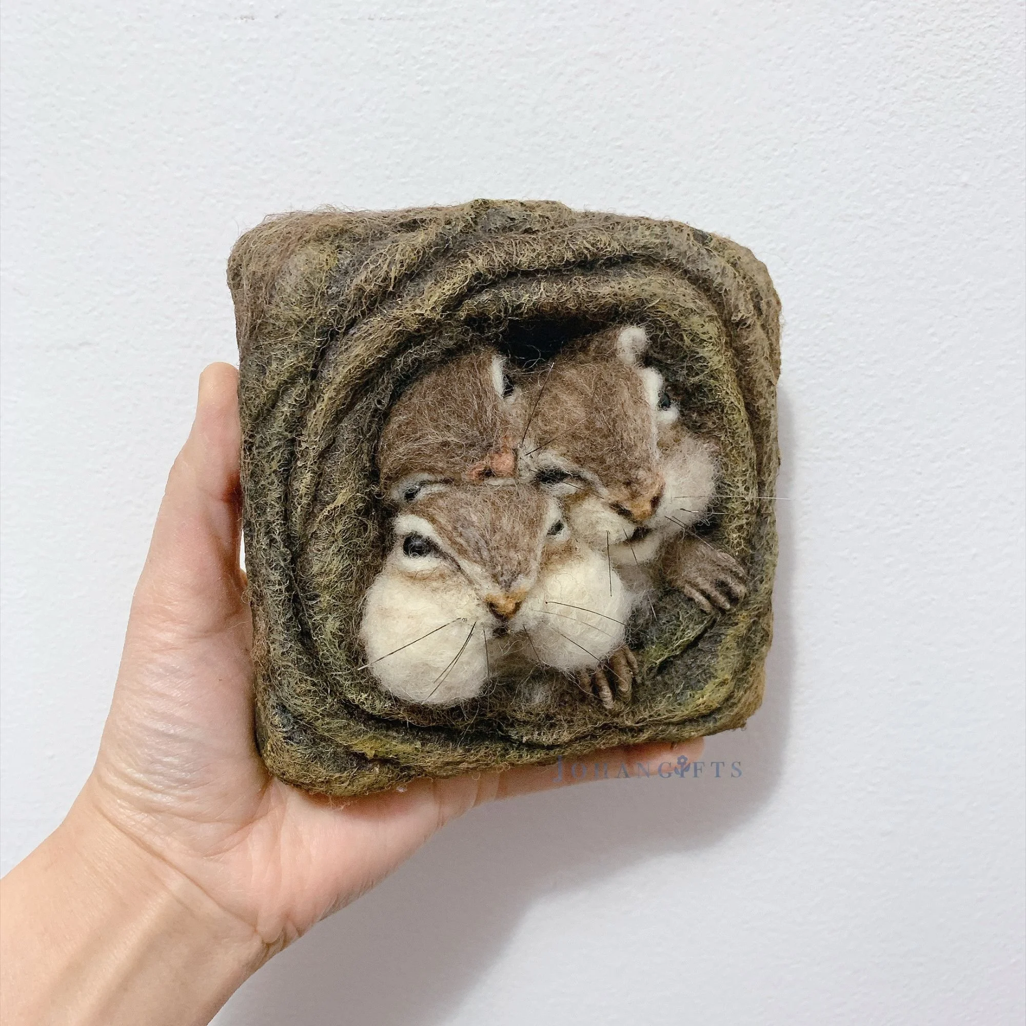 handmade-chipmunk-family-wool-art-woodland-decor.jpg