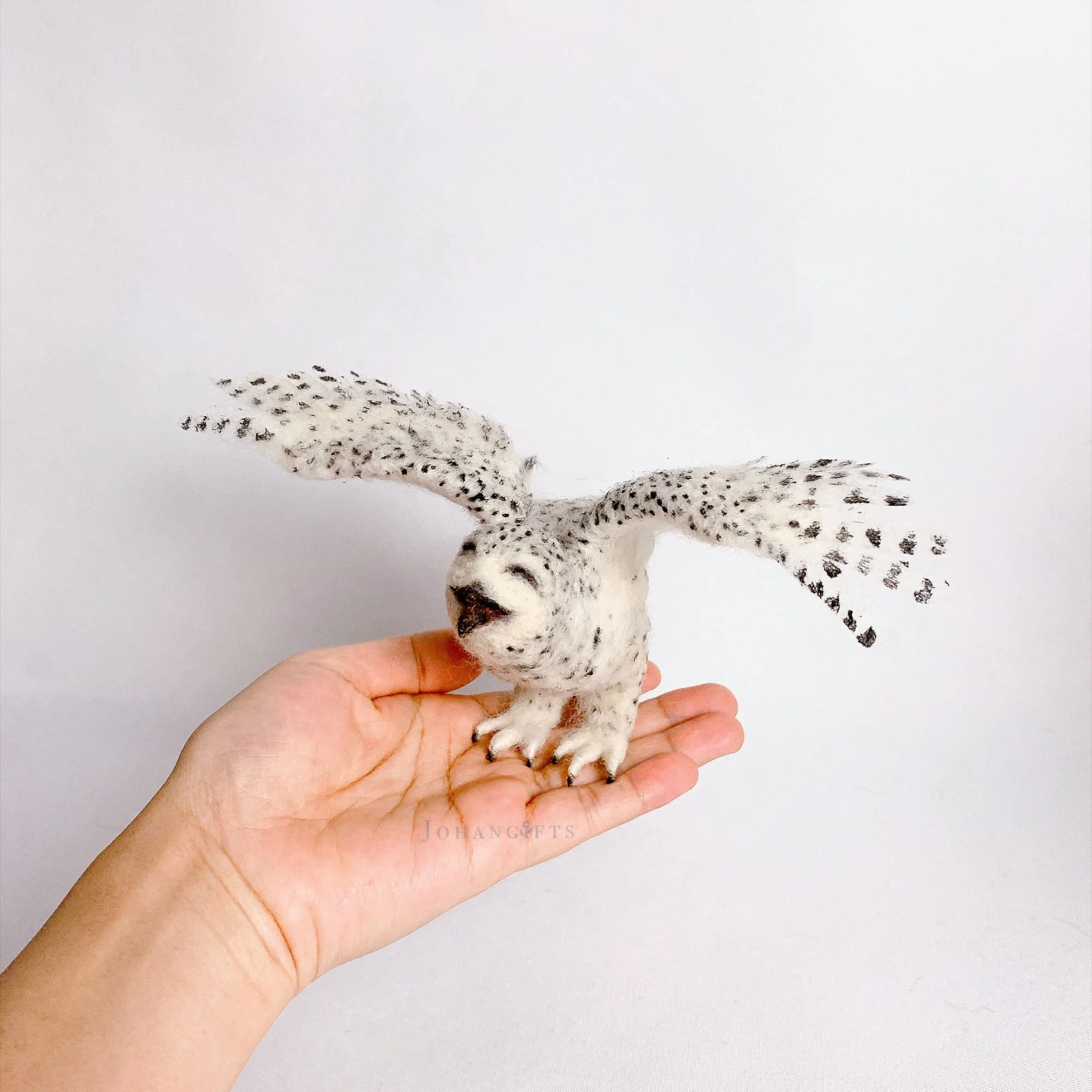 laughing-owl-miniature-wool-art-collectible.jpg