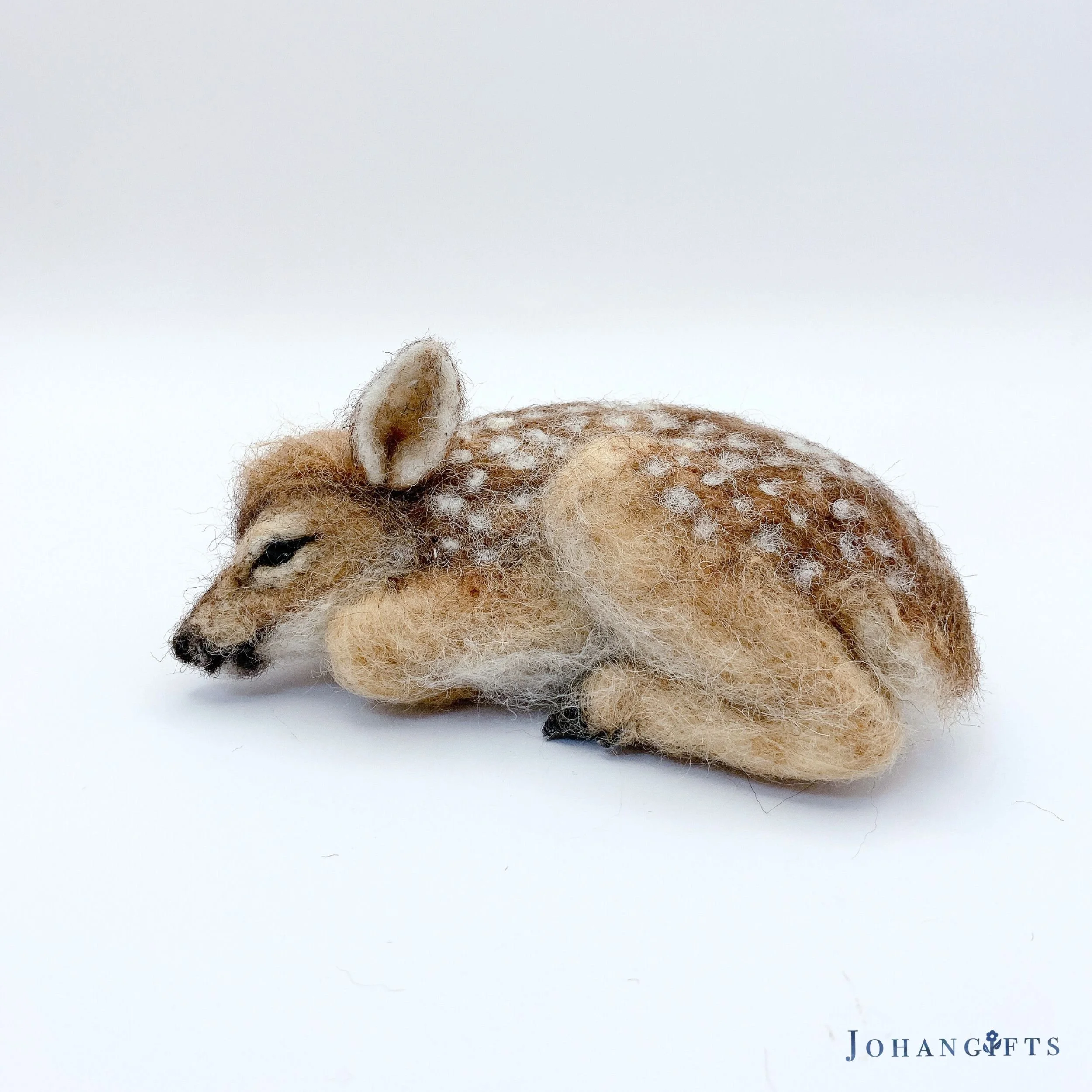 woodland-baby-deer-fiber-sculpture.jpg