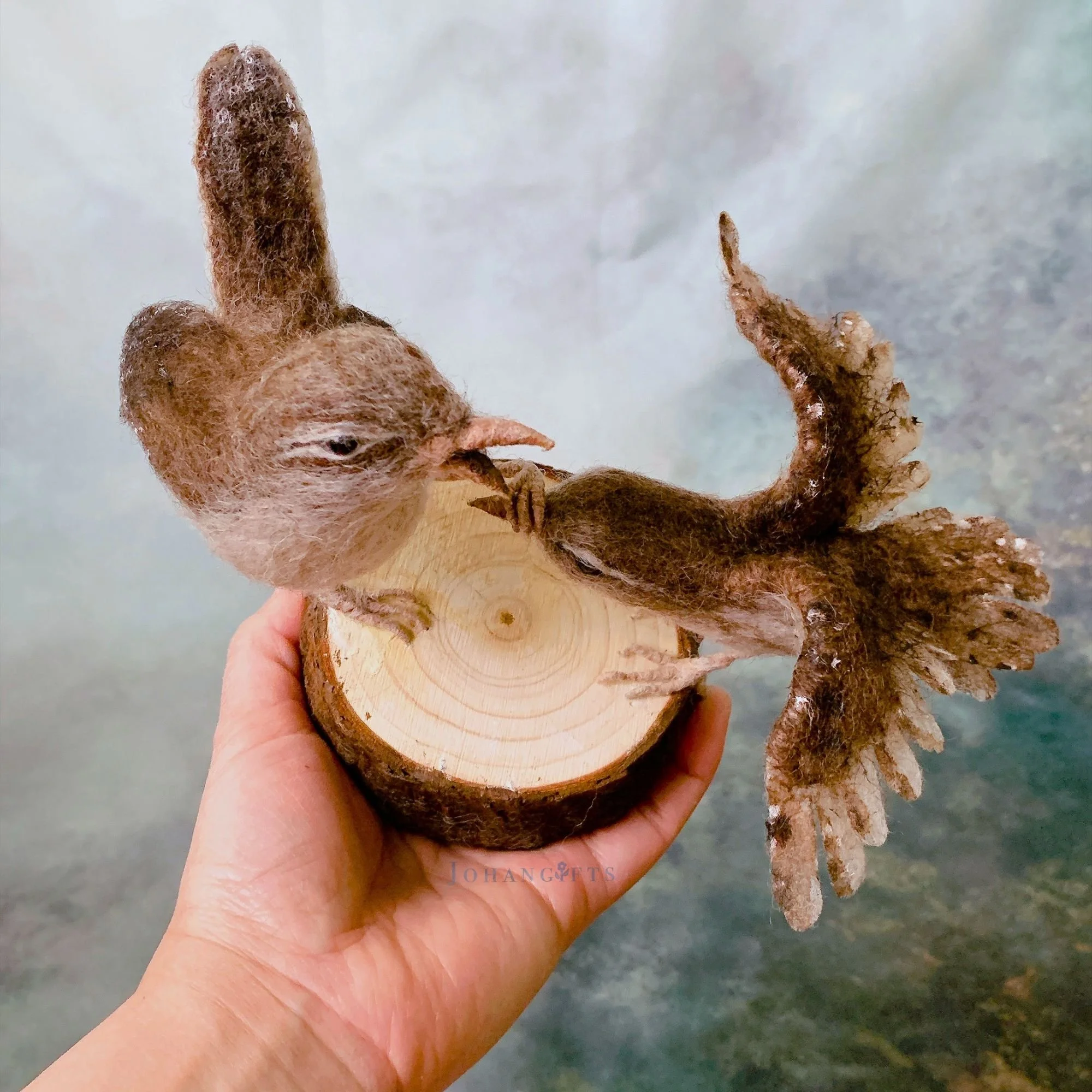 needle-felted-wrens-on-wooden-stump.jpg
