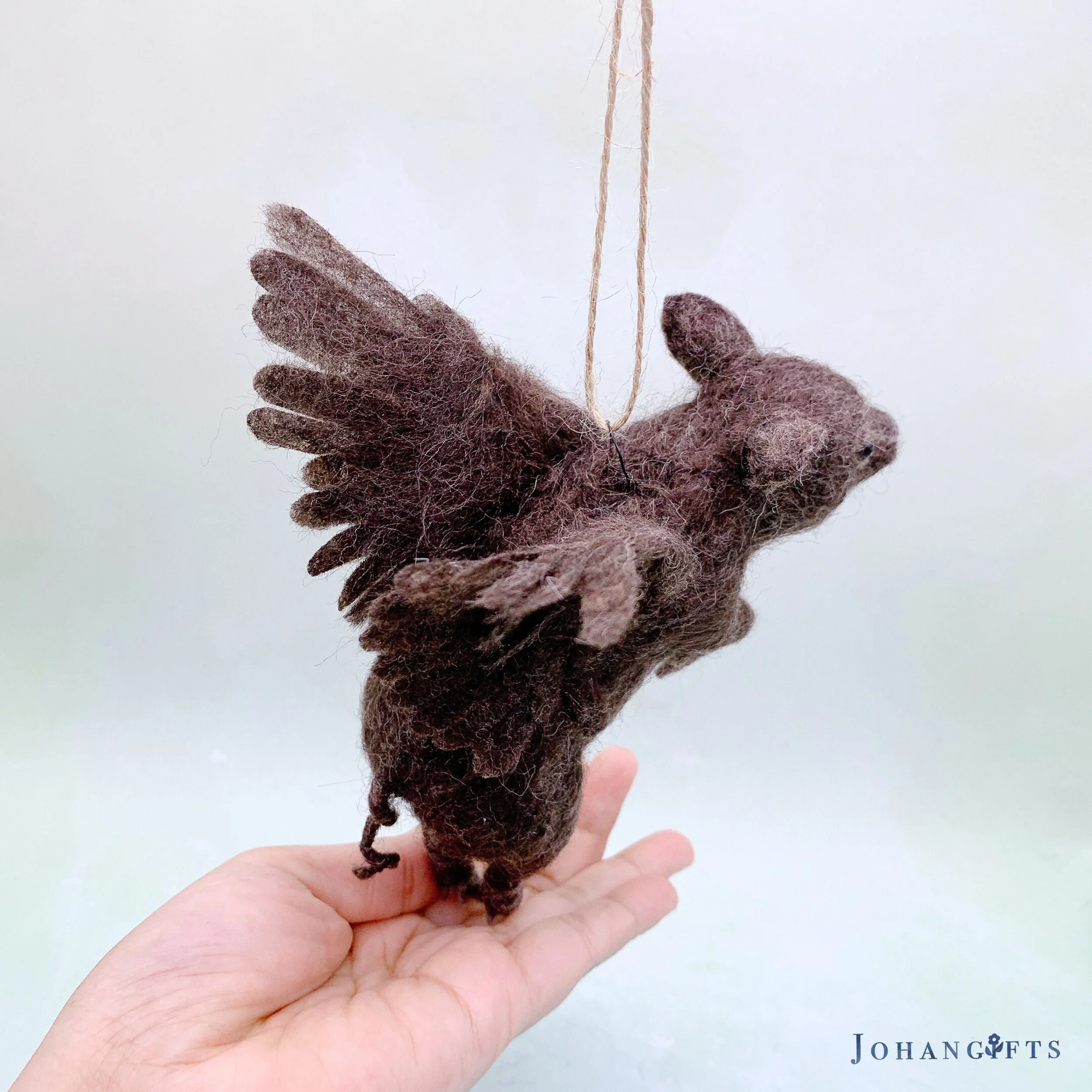 flying-pig-gift-whimsical-animal-home-decor.jpg