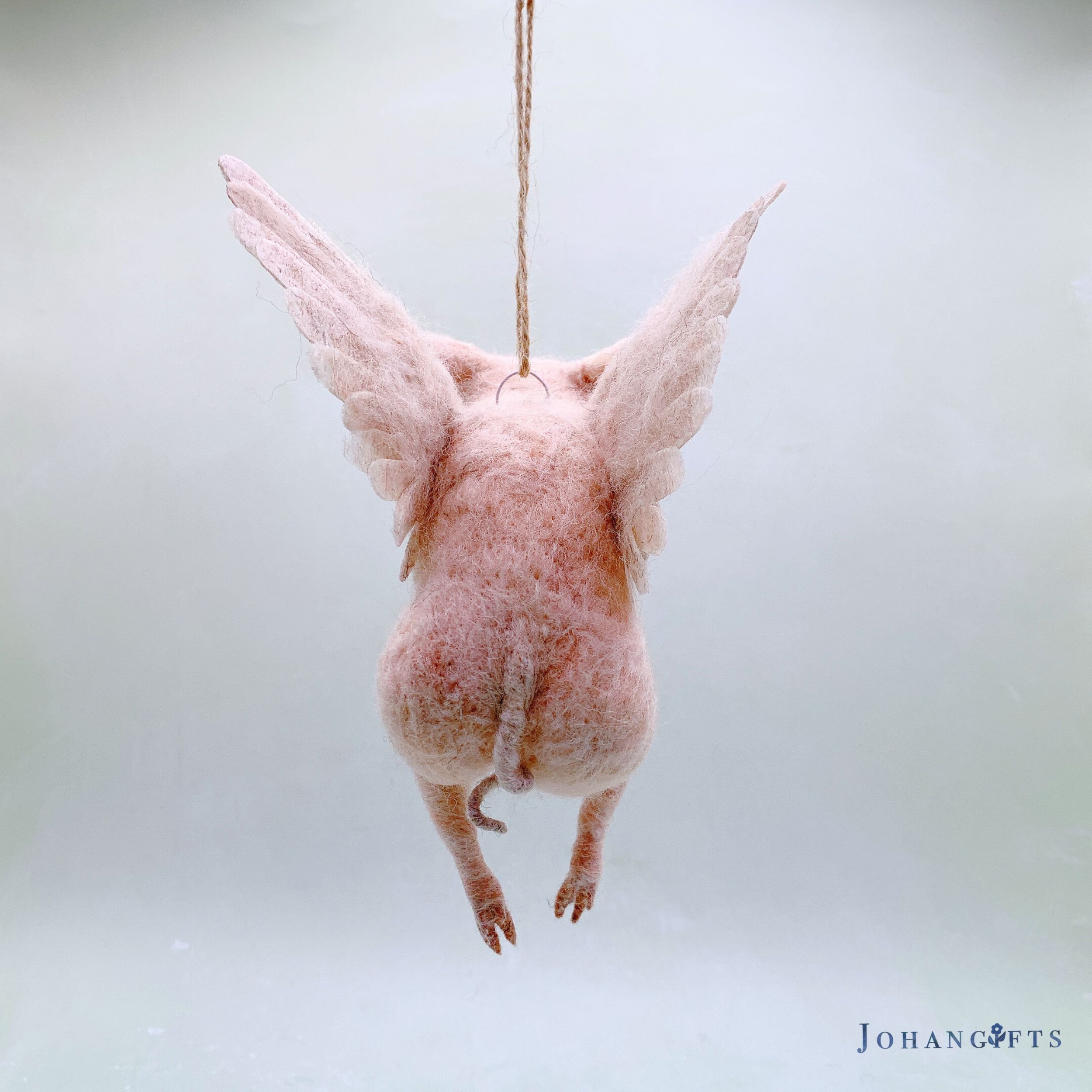 winged-pig-wool-art-sculpture.jpg