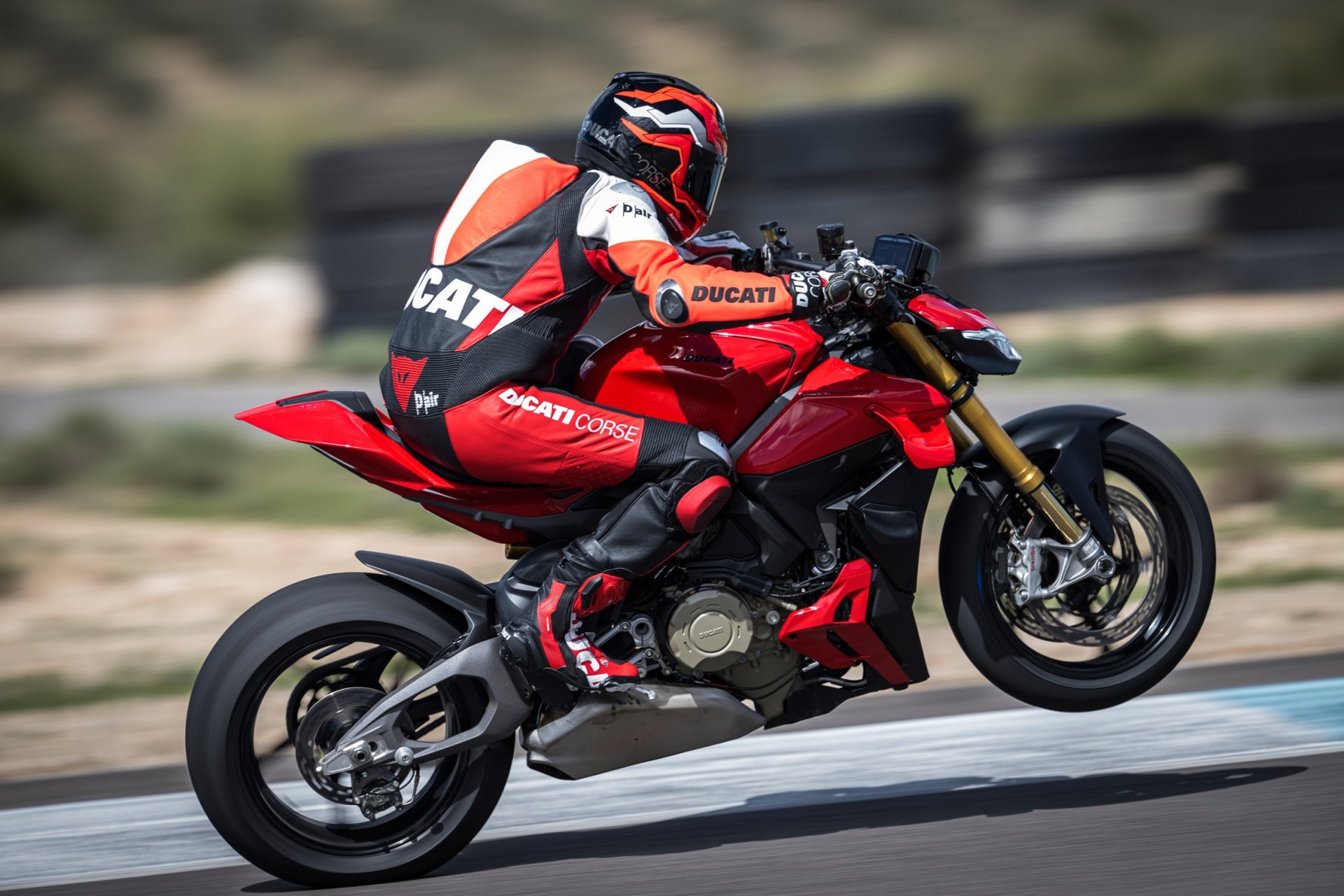 Streetfighter V4<br> Få 20 000 kr att handla för!