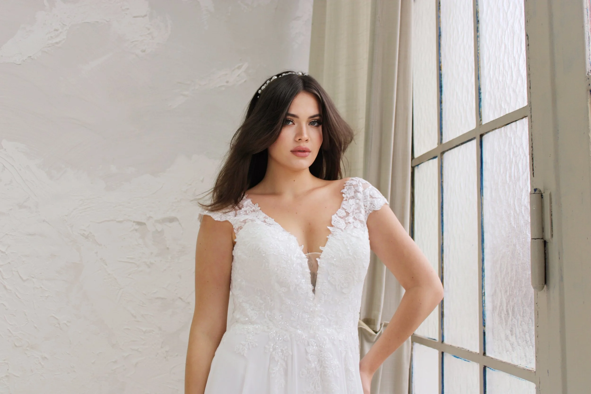 Lia Bella Loft Curvy