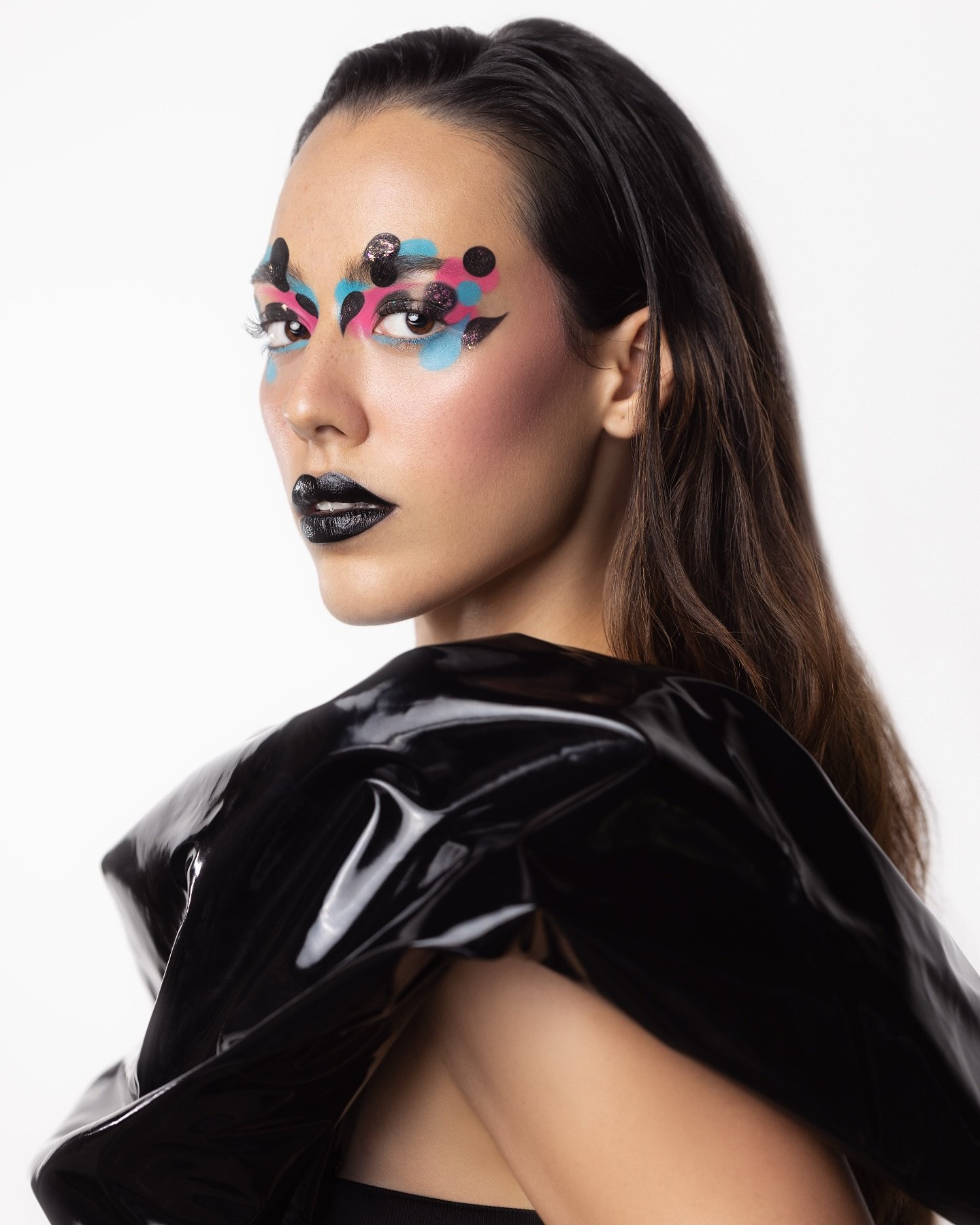 Model | @fayvaness 
Make up Academy | @kets_academy 
Masterclass @lapetitevengeance 

#makeuplooks #makeup #makeuptutorial #makeupartist #makeupaddict #beauty #beautyphotography #beautyphotographer #swissphotographer #portrait #portraitphotography #p